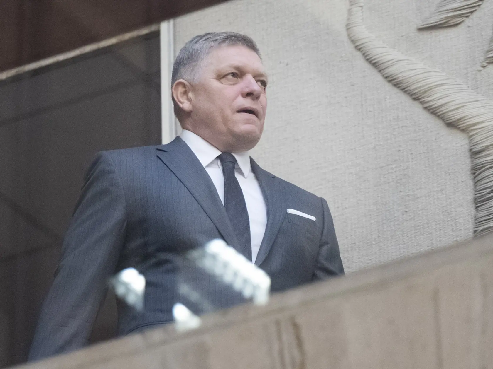 Na snímke premiér SR Robert Fico (Smer-SD) prichádza na 69. schôdzu vlády SR v stredu 22. januára 2025 v Bratislave. FOTO TASR - Martin Baumann