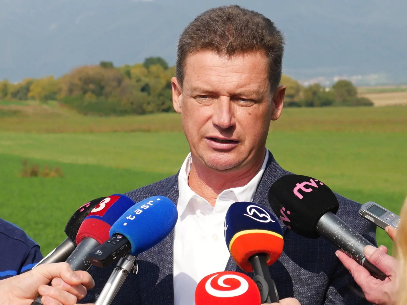 Na snímke viceprezident ANS Igor Pramuk počas tlačovej konferencie Asociácie nemocníc Slovenska (ANS) na tému: Tretia vlna pandémie z pohľadu ANS a pripravovaná optimalizácia siete nemocníc z pohľadu ANS v Martine dňa 28. septembra 2021. FOTO TASR - Erika Ďurčová