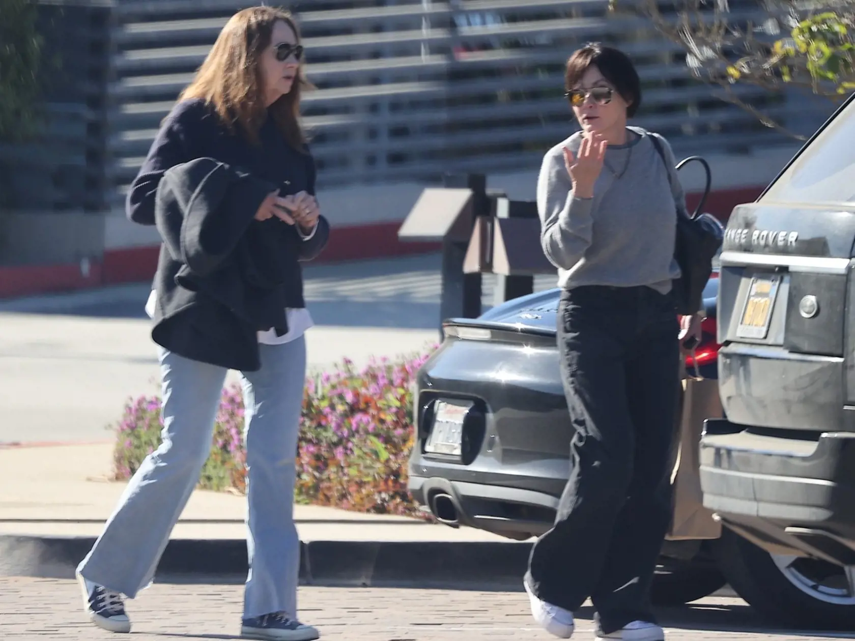Shannen Doherty bola 1.1.2024 v Malibu na obede s mamou.