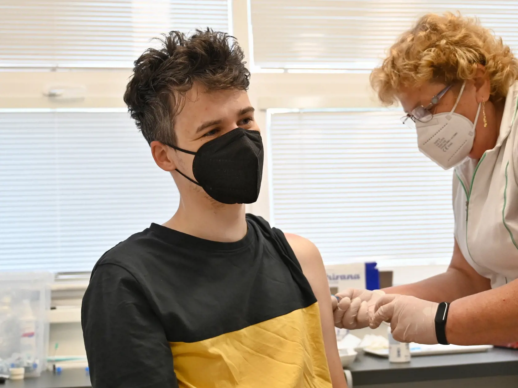 Na snímke očkovanie študentov vysokých škôl proti ochoreniu COVID-19, ktoré spustili na Univerzite Cyrila a Metoda v Trnave v pondelok 20. septembra 2021.