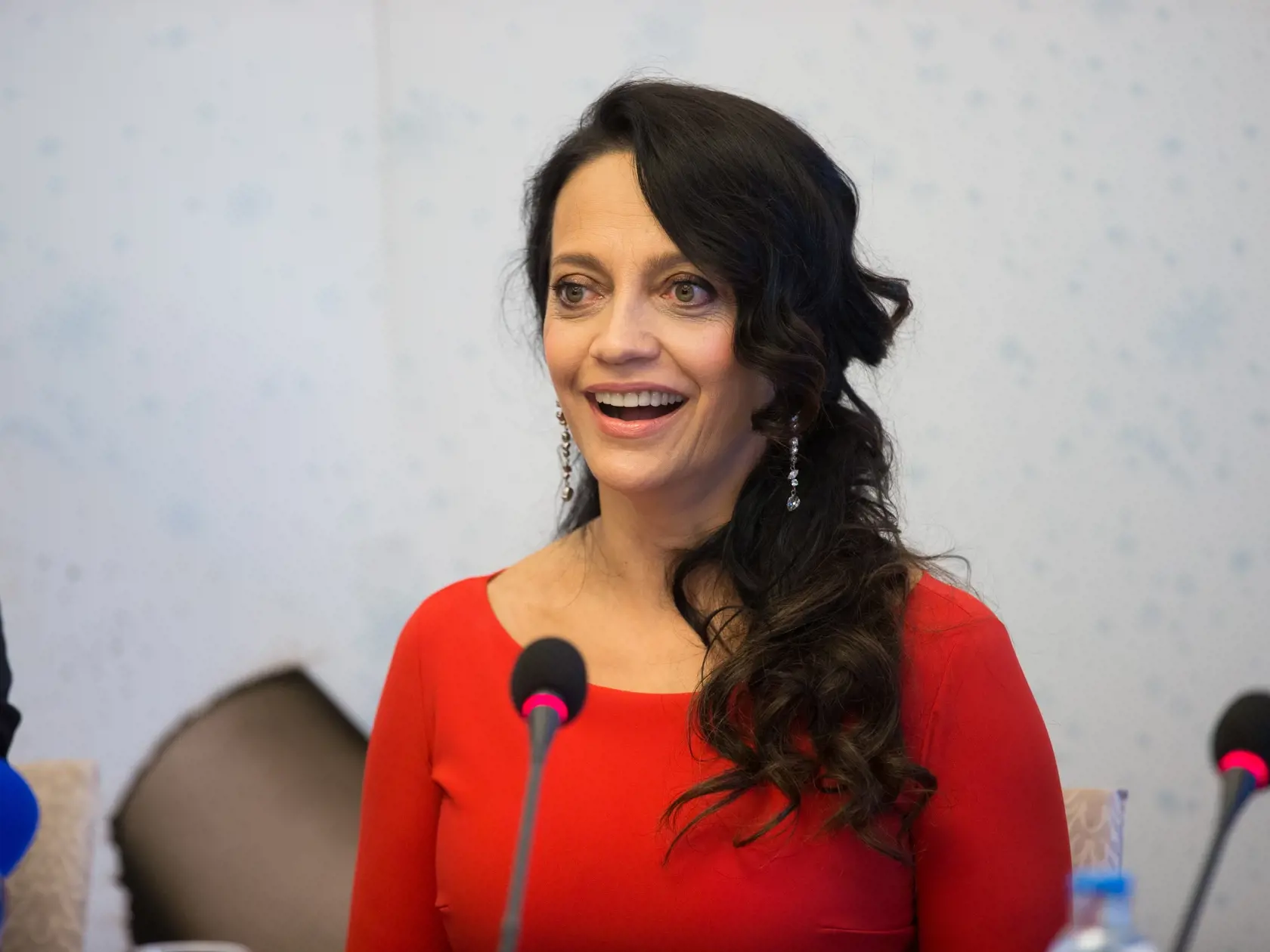 Česká speváčka Lucie Bílá na tlačovej konferencii v Bratislave kde priblížila svoj najbližší koncert.