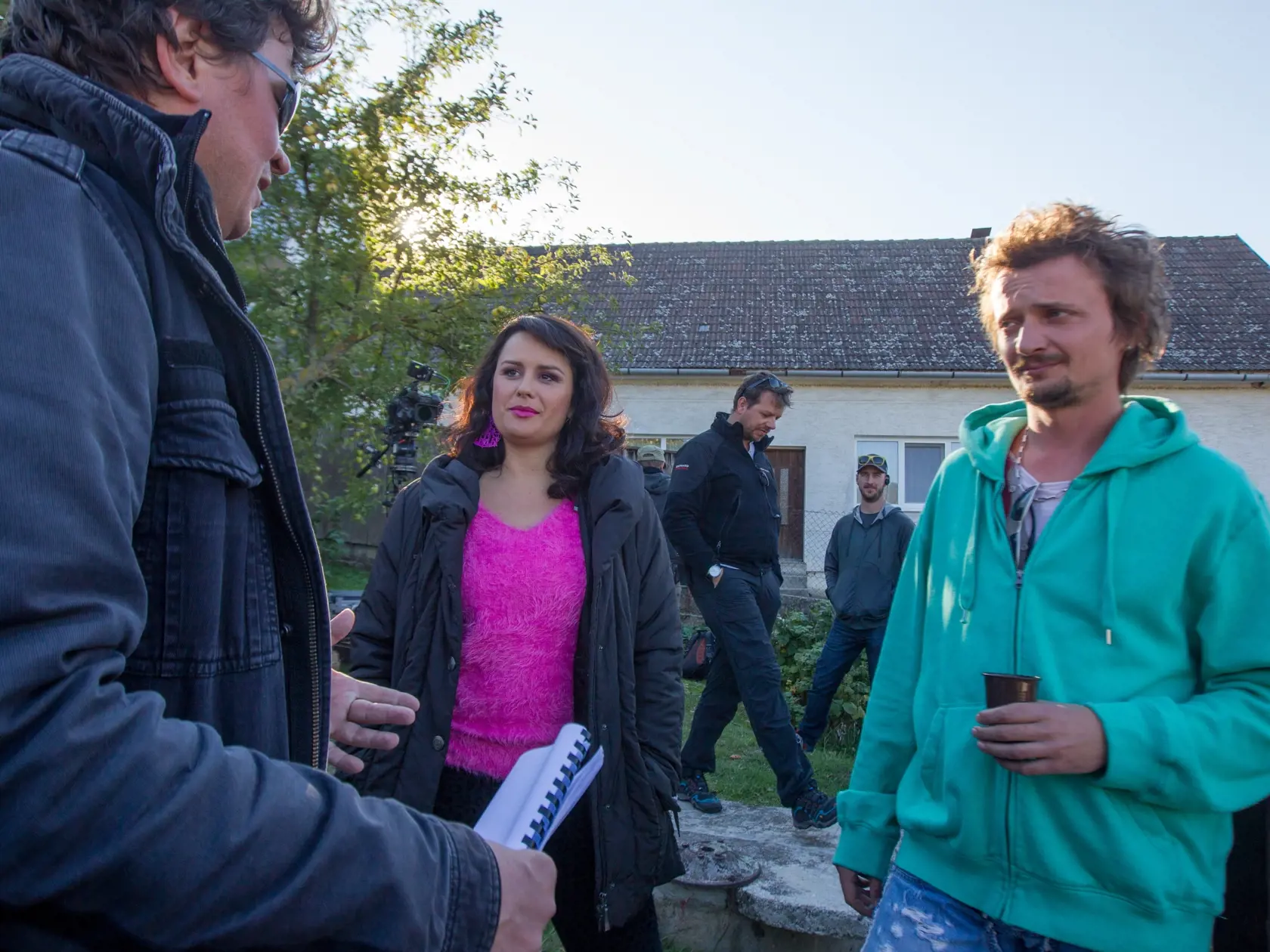 Natáčanie markizáckeho seriálu Horná Dolná v dedine Nová Lehota.