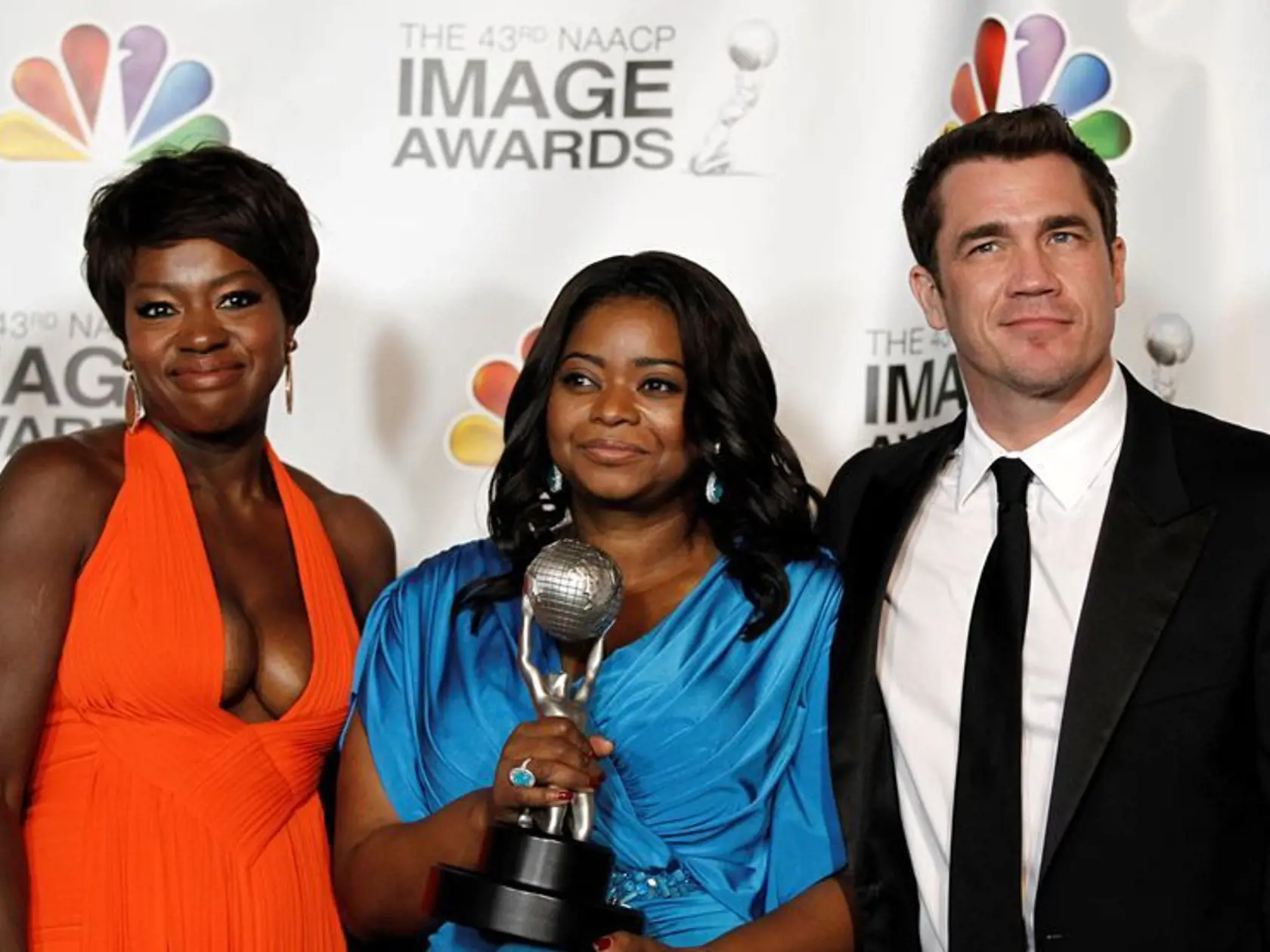 Viola Davis, Octavia Spencer a Tate Taylor, ktorí si zahrali vo filme Farba citov.