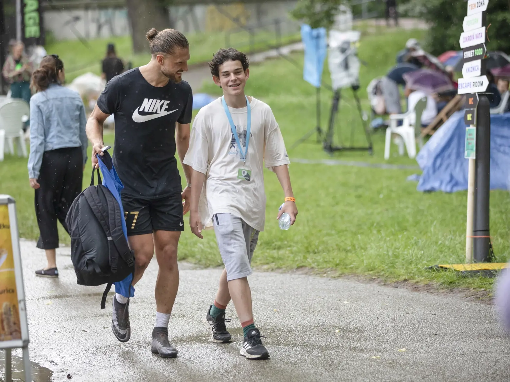 Na snímke je ONE WAY fest, kresťanský festival na Tyršovom nábreží v Bratislave.
Futbalista Erik Čikoš.
