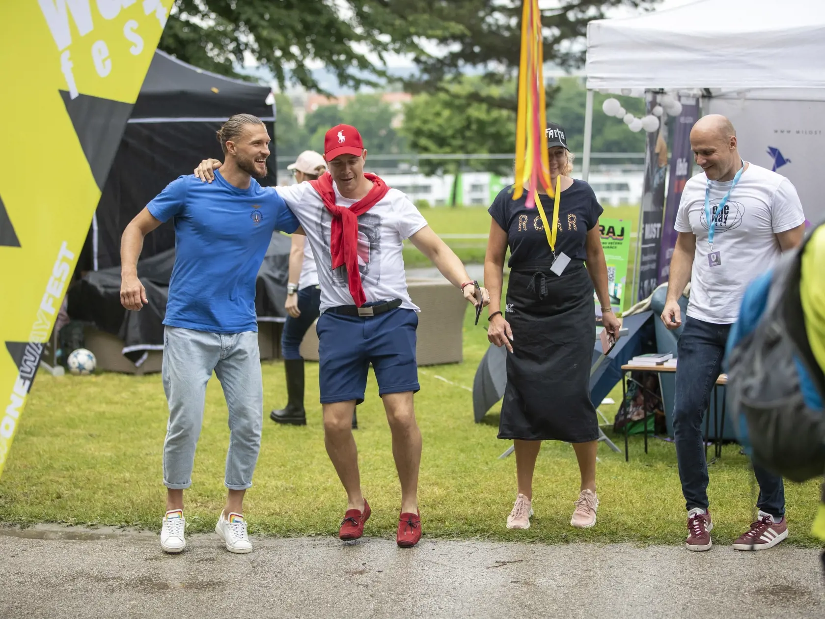 Na snímke je ONE WAY fest, kresťanský festival na Tyršovom nábreží v Bratislave.
Futbalista Erik Čikoš.
