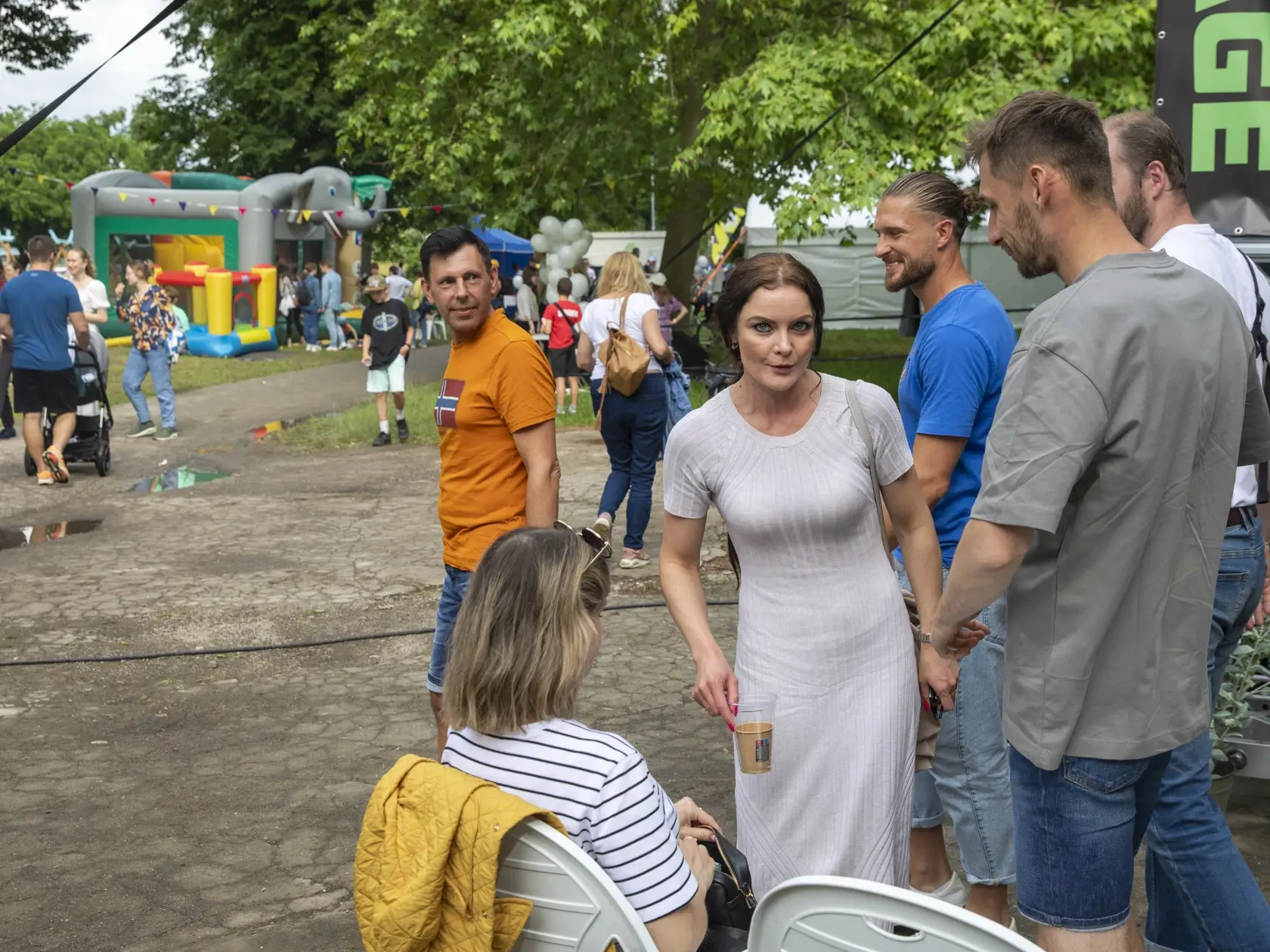 Na snímke je ONE WAY fest, kresťanský festival na Tyršovom nábreží v Bratislave.
Futbalista Erik Čikoš.