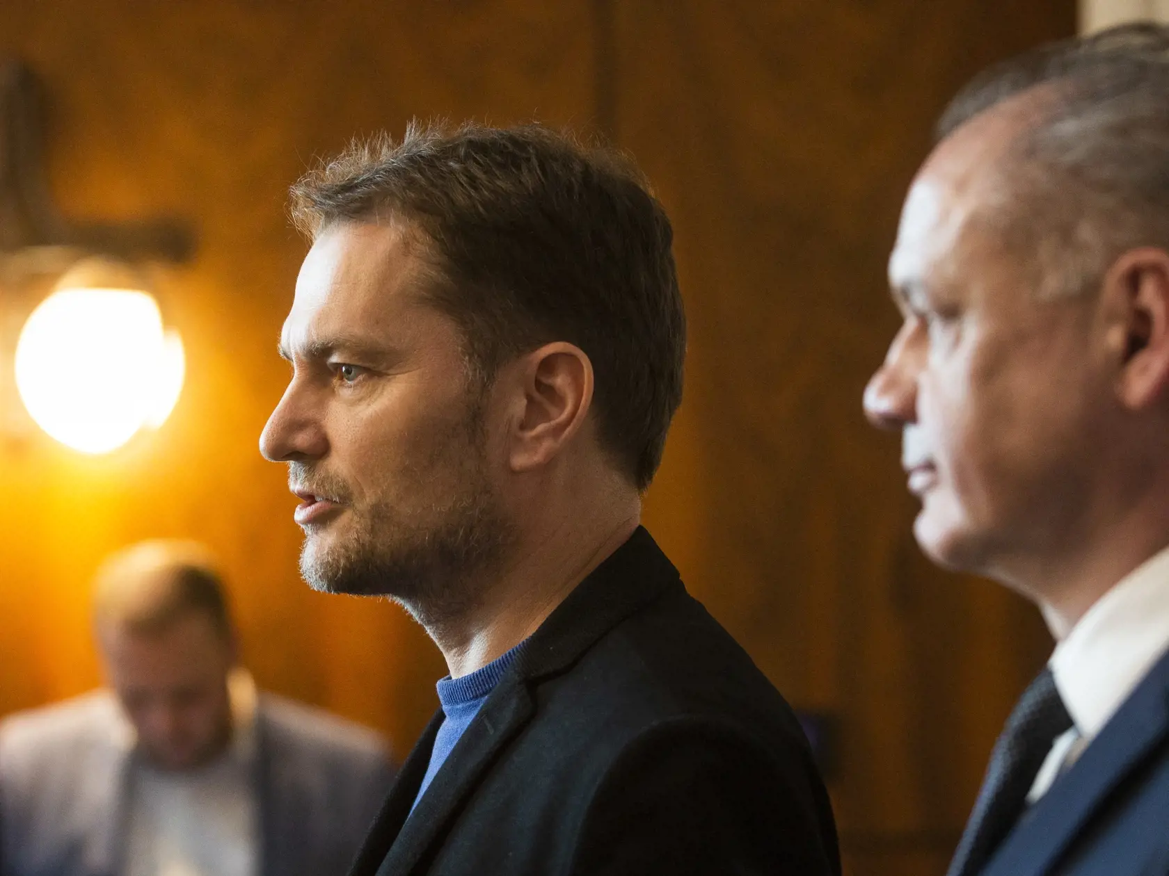 Na snímke zľava líder hnutia OĽaNO Igor Matovič a predseda strany Za ľudí Andrej Kiska počas tlačovej konferencie po spoločnom stretnutí k výsledkom volieb do NR SR v Bratislave 3. marca 2020. FOTO TASR - Jaroslav Novák