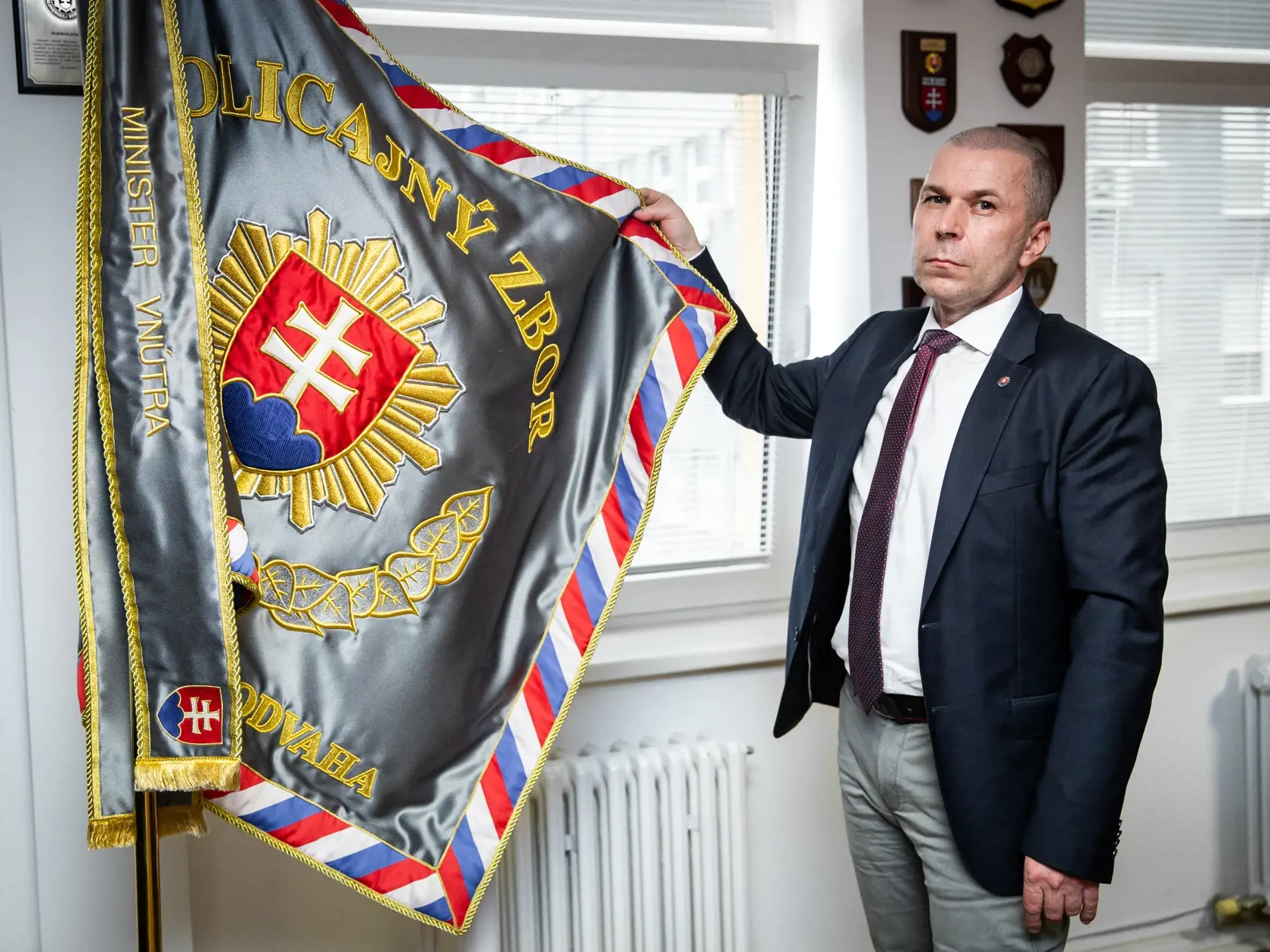 Prezident Policajného zboru Slovenskej republiky Peter Kovařík pri rozhovore v Bratislave.
