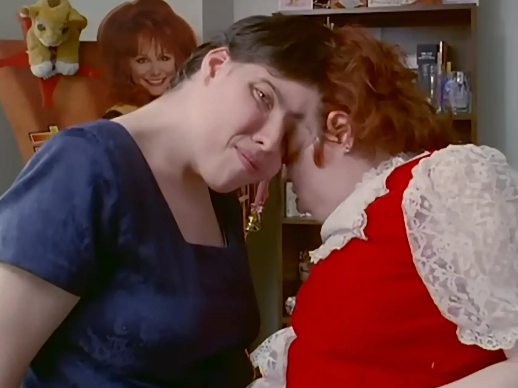 Napriek tomu si zachovala nádej a naďalej randí. Lori pri spomienke na srdcervúcu stratu oceňuje Georgeovu neochvejnú obetavosť a hovorí: "George sa o mňa staral. Nebyť jeho, neviem, či by som to dokázala prežiť."