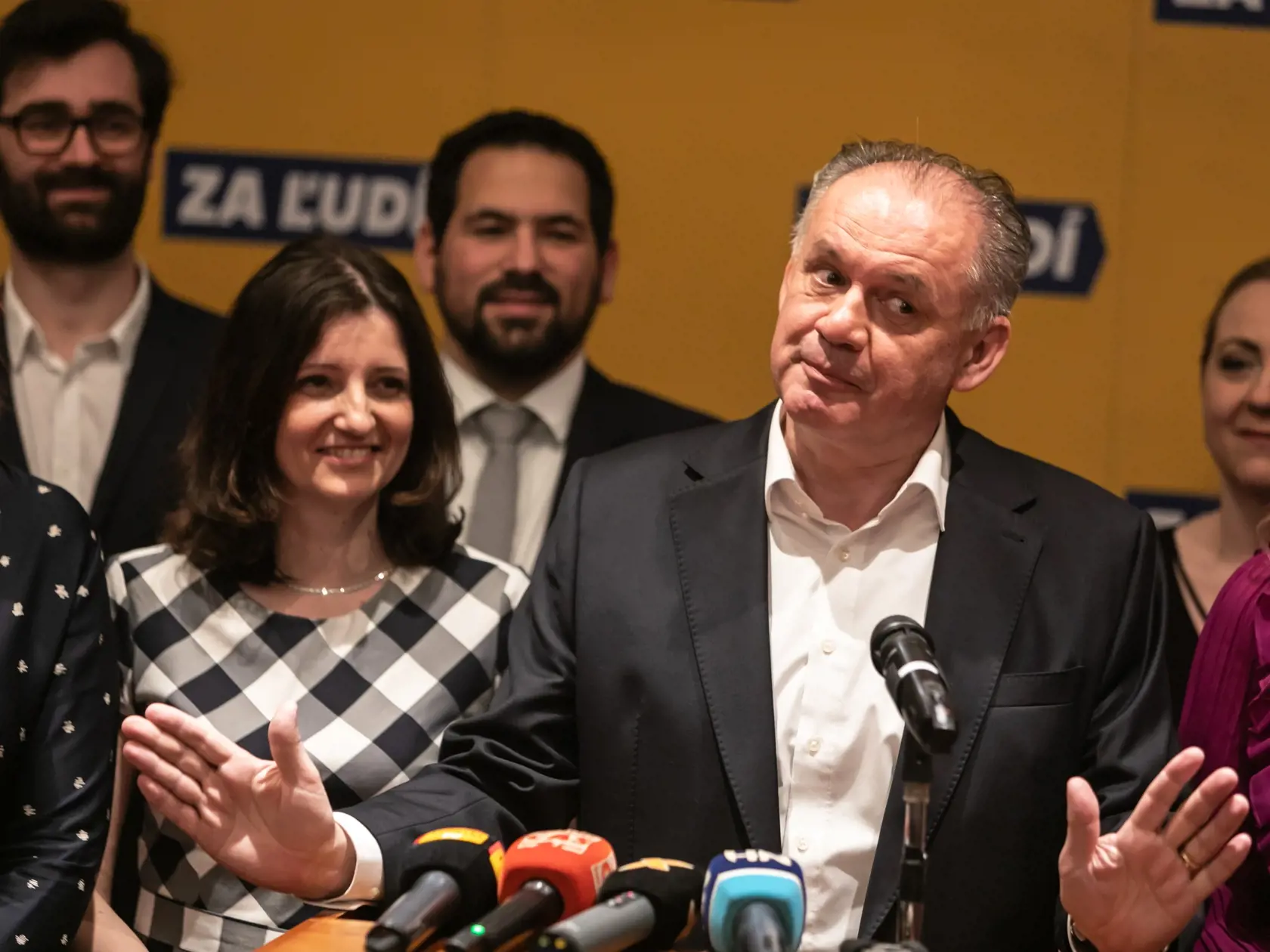 Na snímke centrála politickej strany Za ľudí počas volebnej noci do Národnej rady Slovenskej republiky, 29.2.2020.