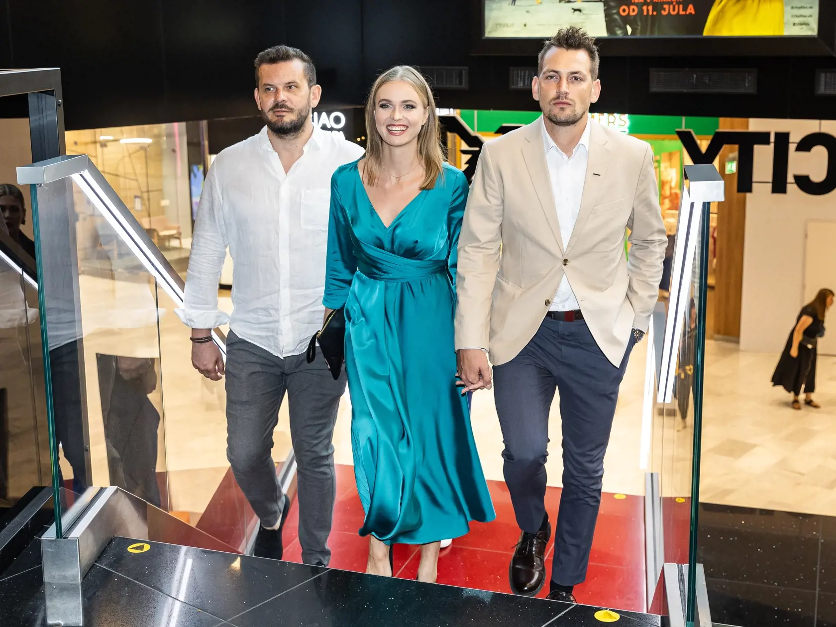 Premiéra filmu “MIKI” v Bratislave. Na snímke Petra Blesáková s manželom.