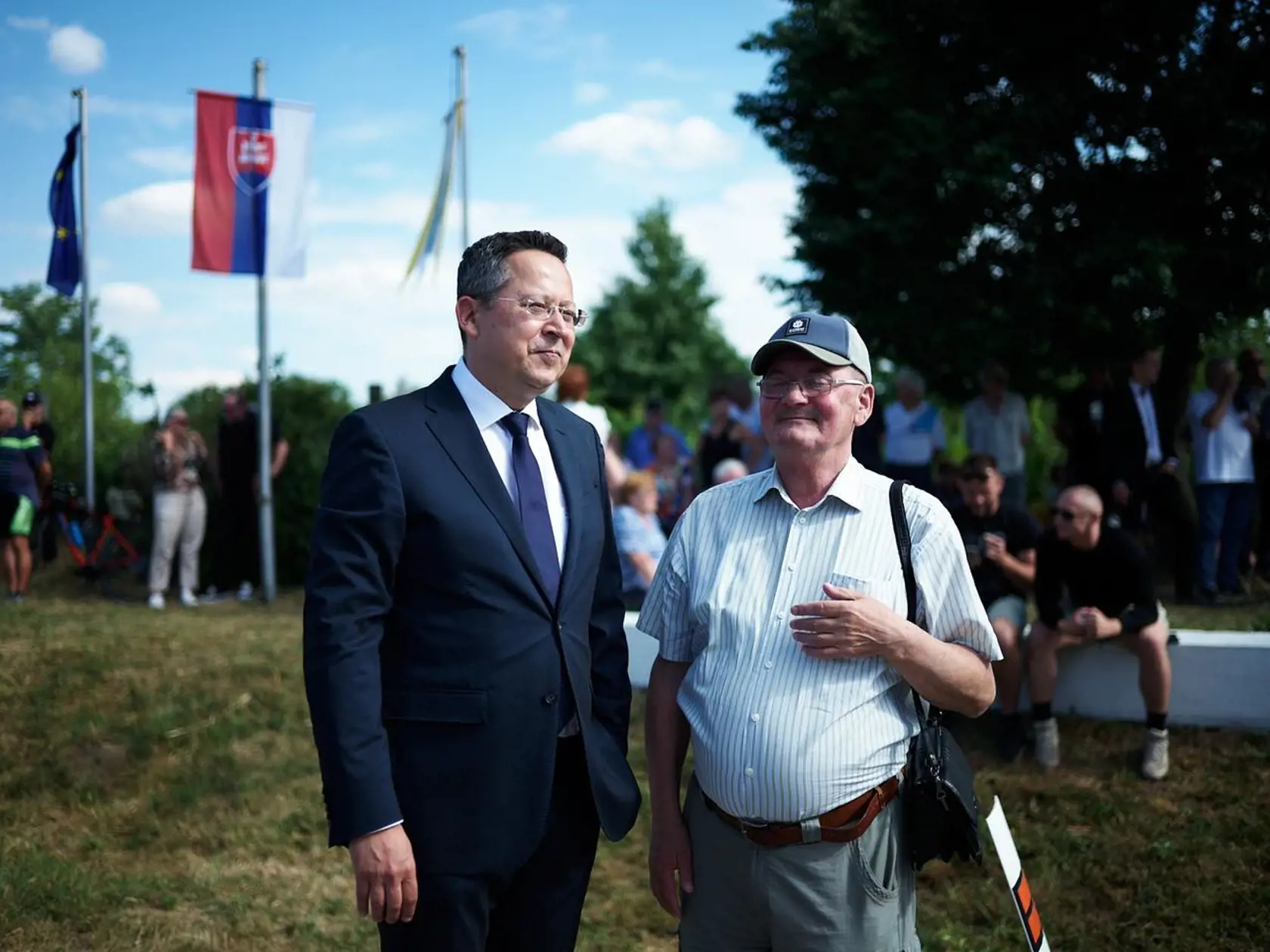 Exminister financií Ladislav Kamenický navrhol Matovičovi, aby si členovia vlády zmrazili platy.