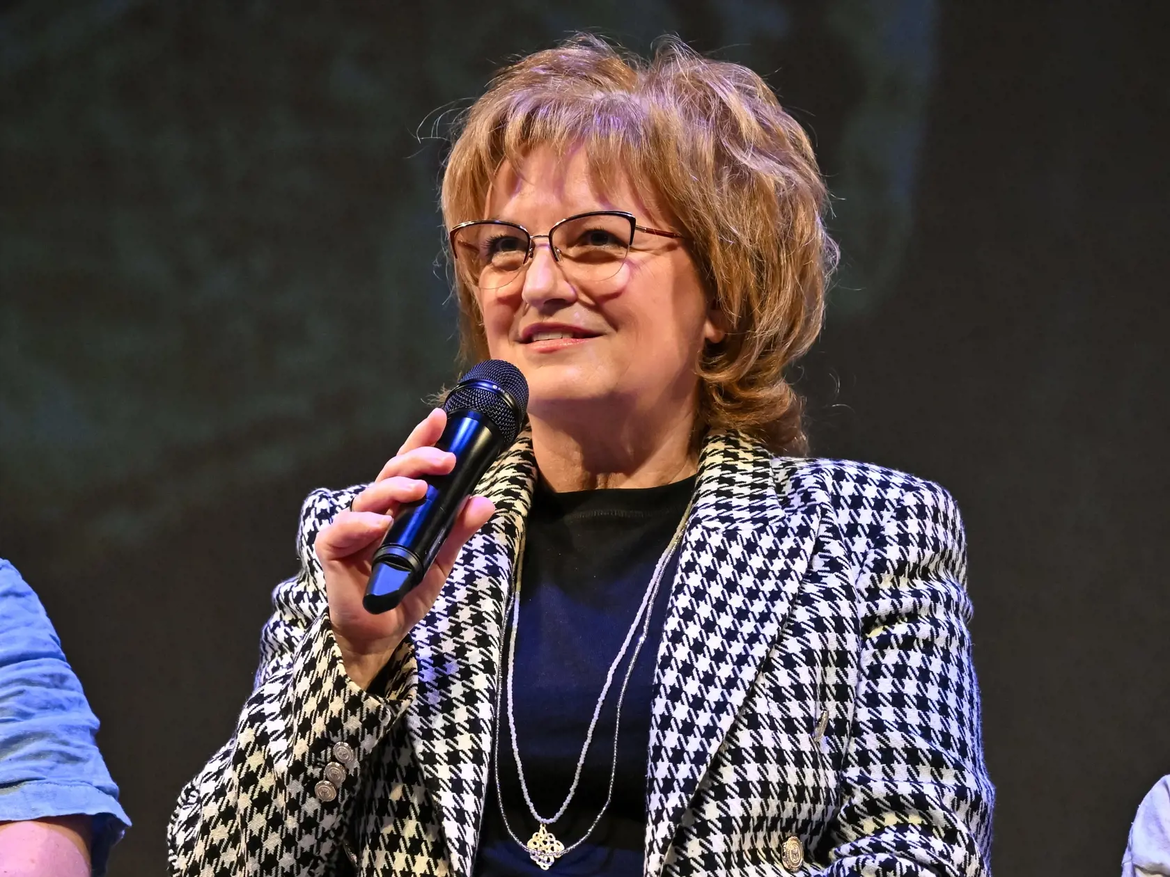 Na snímke zbormajsterka Iveta Weis Viskupová počas tlačovej konferencie divadla Nová scéna k premiére rodinného muzikálu Lionel Bart: Oliver podľa románu Charlesa Dickensa Oliver Twist v Bratislave 5. marca 2024. FOTO TASR - Pavol Zachar