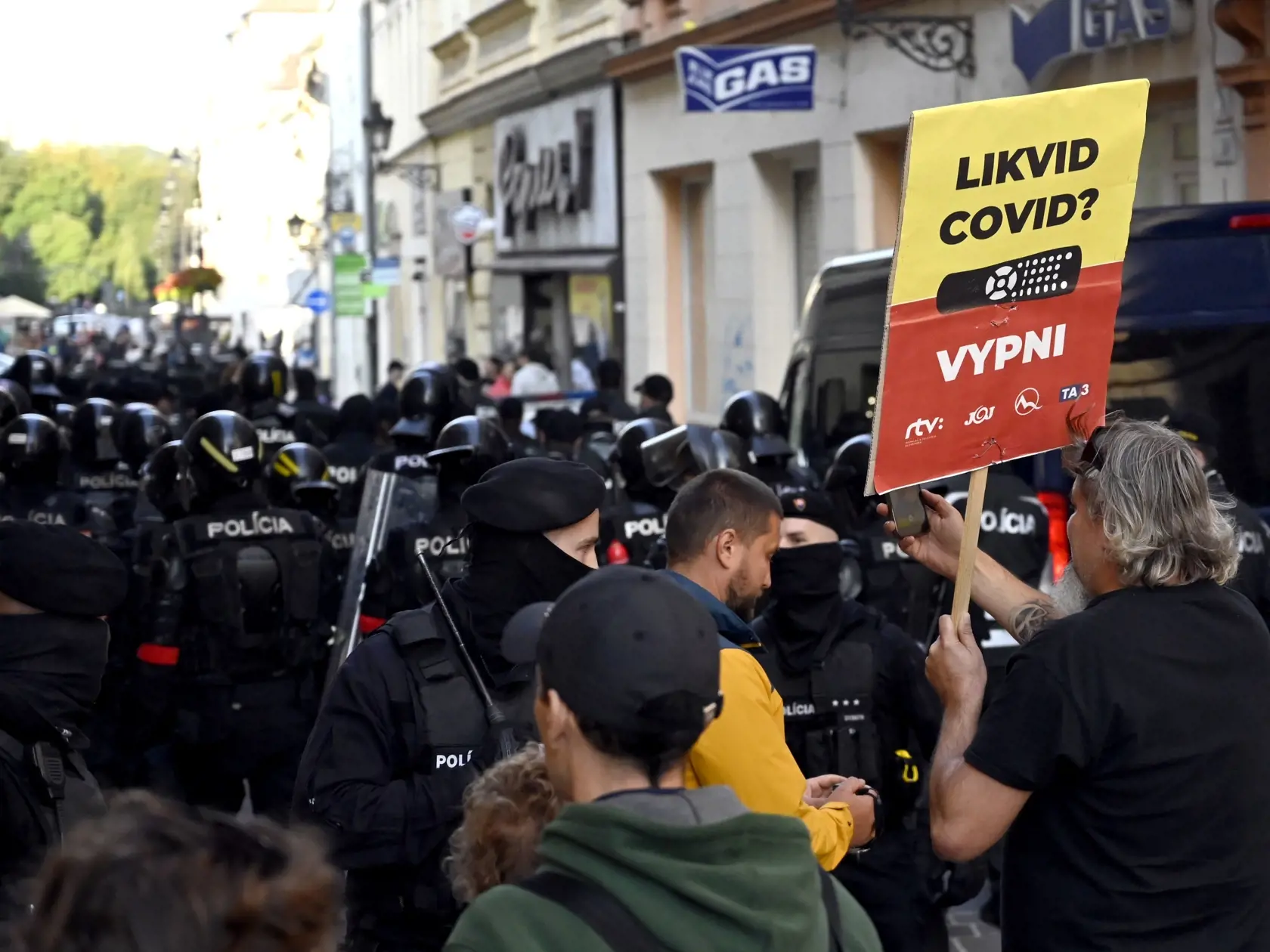 Posledný protivládny protest sa za účasti Smeru-SD uskutočnil 1. septembra v Košiciach.