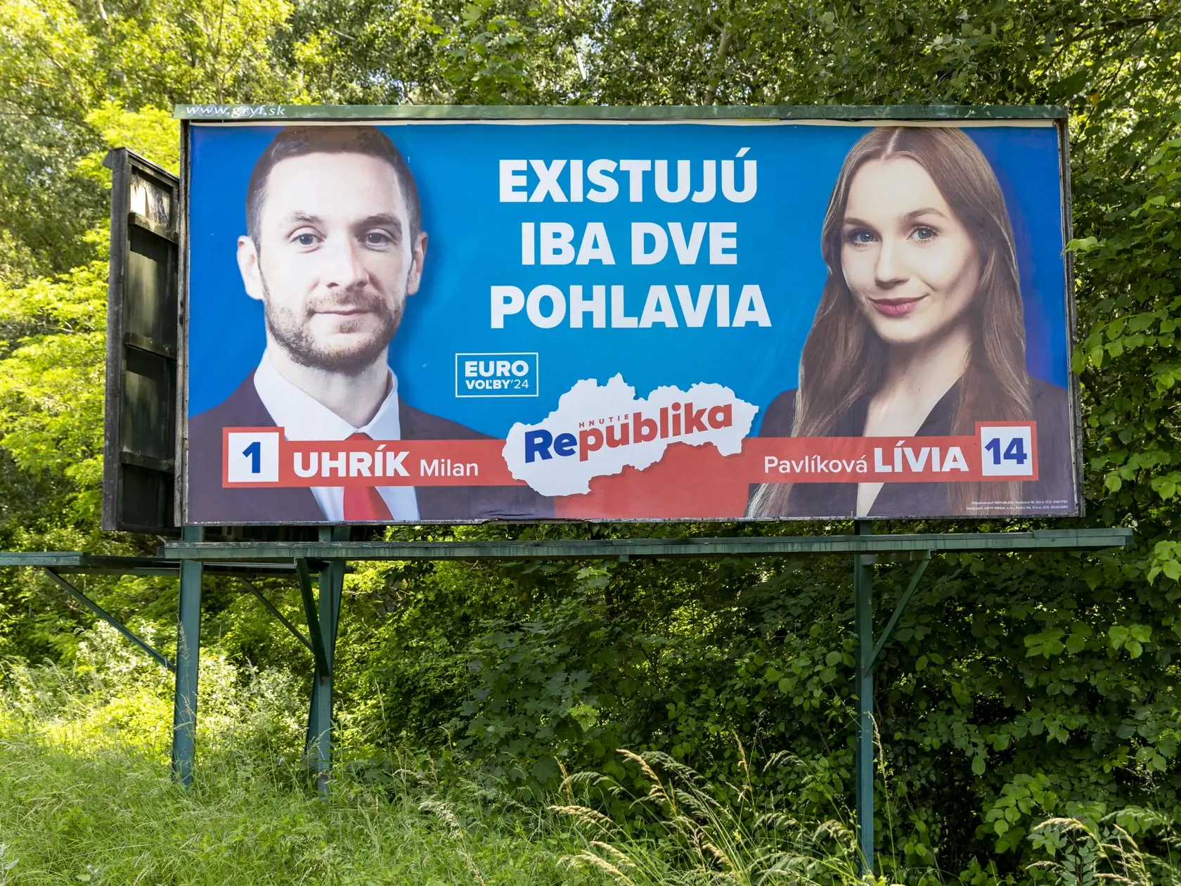 Na snímke bilbordy slovenských strán kandidujúcich do Europarlamentu 2024. 