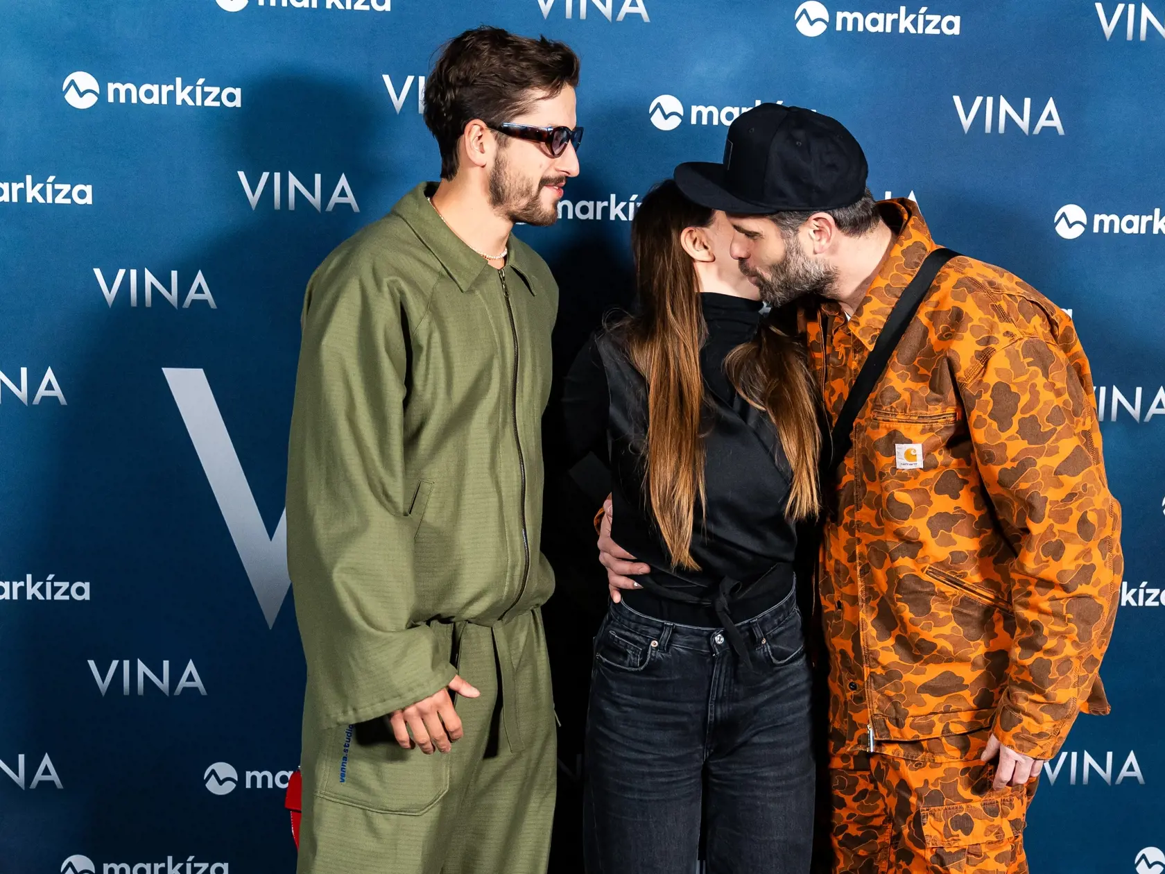 Premiéra seriálu “VINA” v Bratislave. Na snímke Kristína Kanátová, Ján Dobrík a Jakub Jablonský.