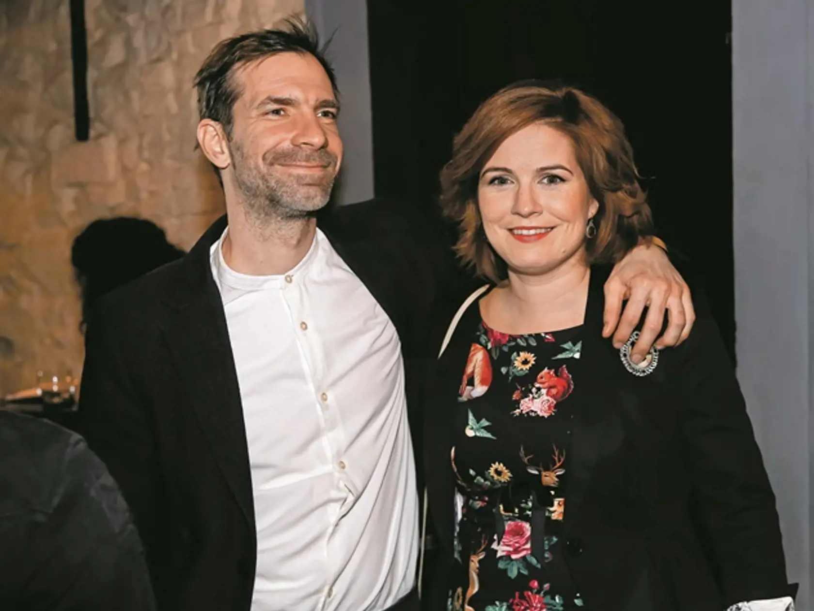 Mediálna párty televízie Markíza v jednom z Bratislavských podnikov. Na snímke Zuzana Norisová a Ondrej Kovaľ.