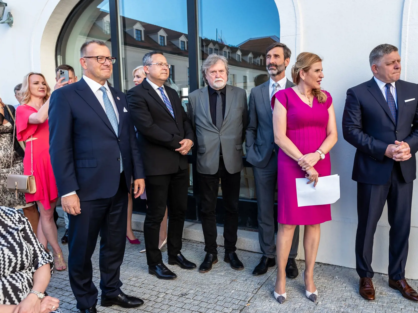 Na snímke vernisáž Slovenské impresie - Žena, ktorá sa konala na Bratislavskom hrade. 