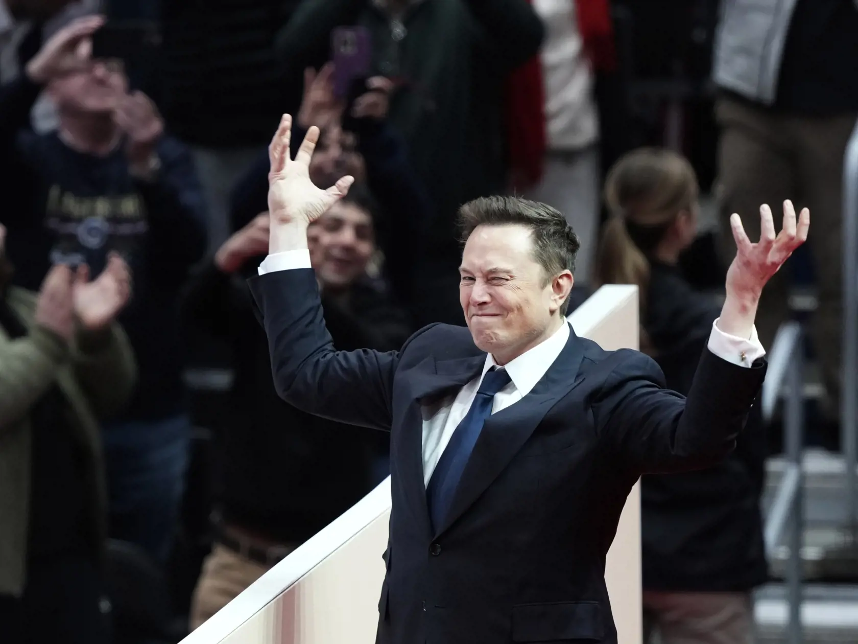 Americký miliardár Elon Musk prichádza na prejav v rámci inaugurácie 47. prezidenta USA Donalda Trumpa a 50. viceprezidenta JD Vancea vo Washingtone 20. januára 2025.