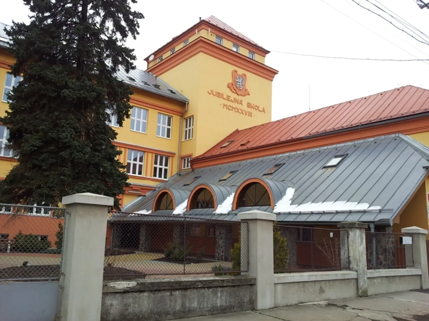 Gymnázium v Sučanoch sa stalo najlepším na Slovensku. Študenti a učitelia sú právom hrdí.