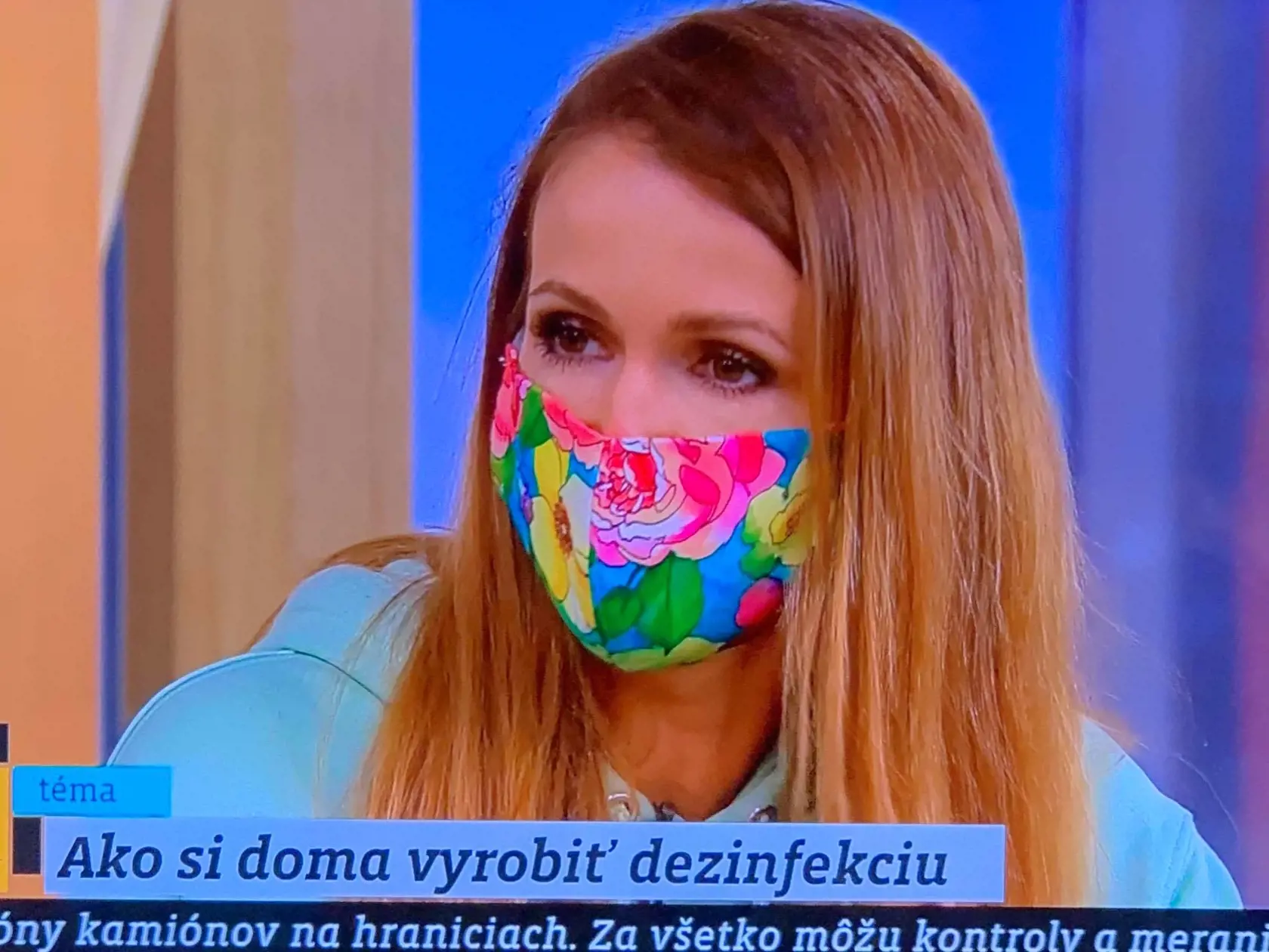 Lenka Šóošová sa len 9. marca vrátila z dovolenky a dnes už veselo moderuje.