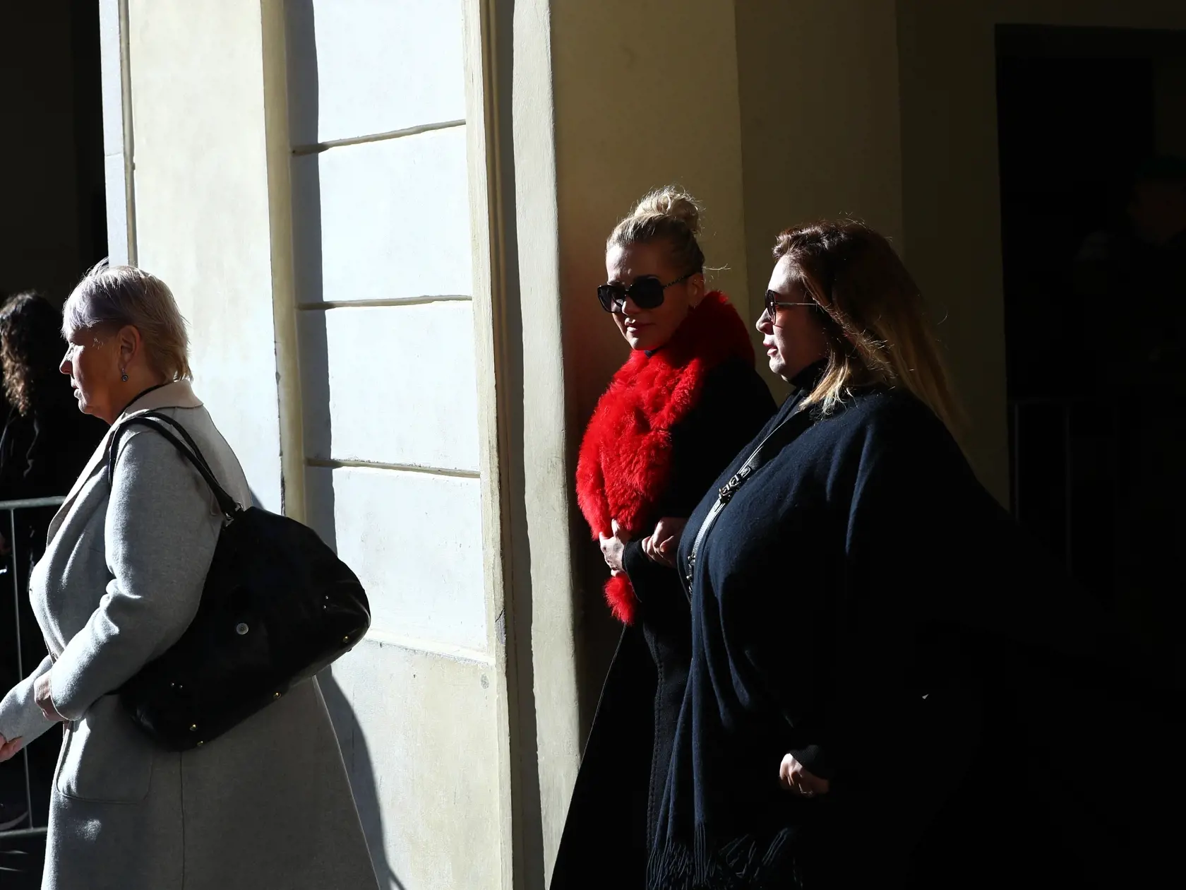 Dara Rolins na omši za Karla Gotta.