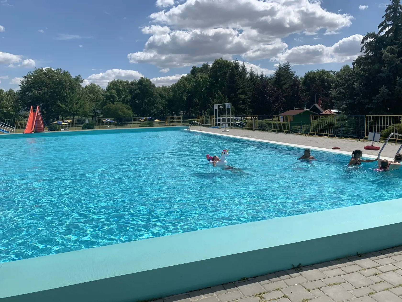 Plavecký bazén