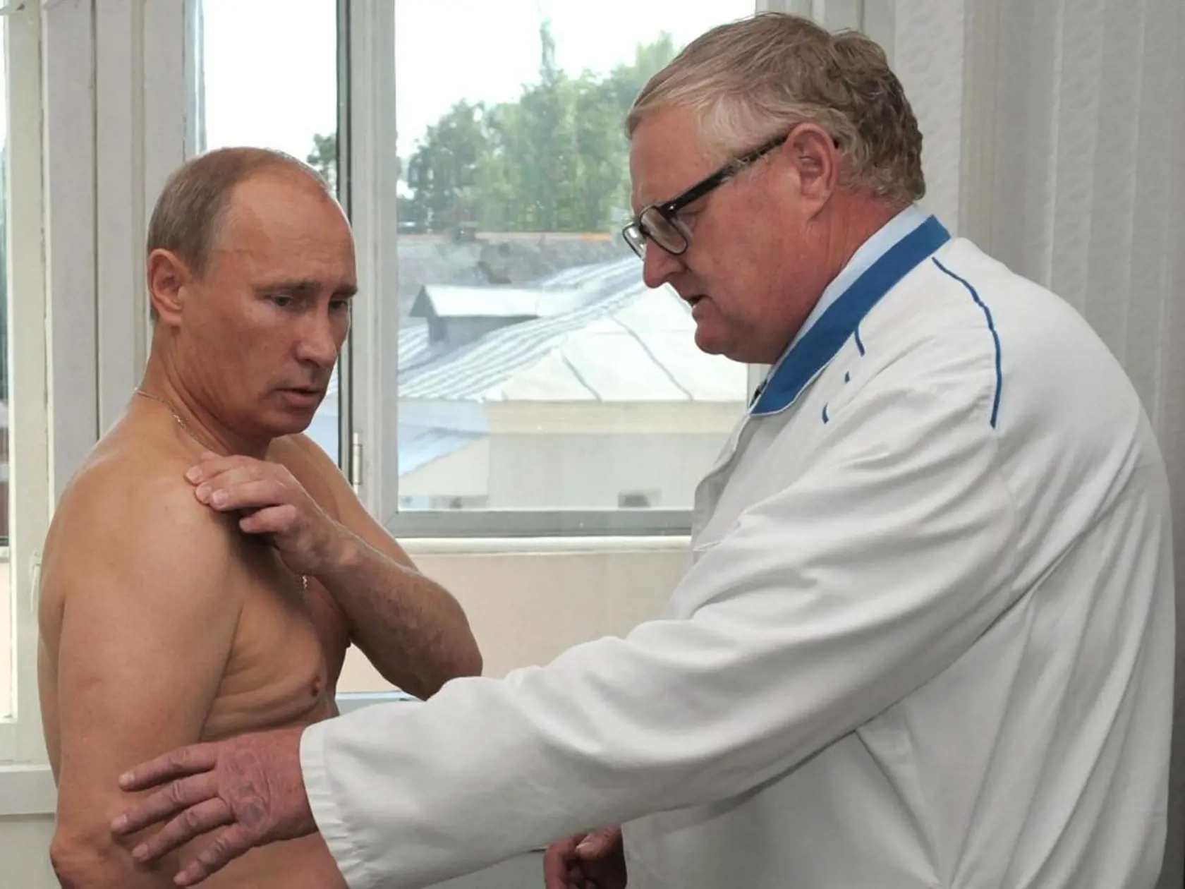 Vladimir Putin a jeho drsný imidž dobreže nie „nadčloveka“.