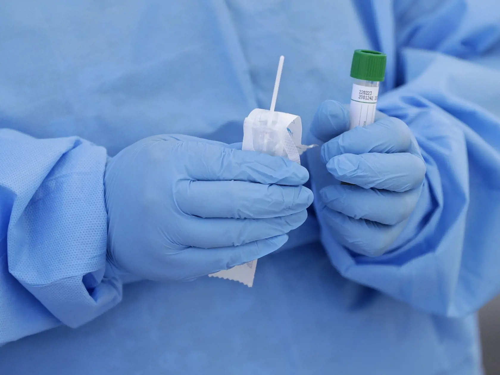 Ochorenie na 100 % potvrdí len test. V najbližších dňoch by sa malo začať testovať oveľa viac.