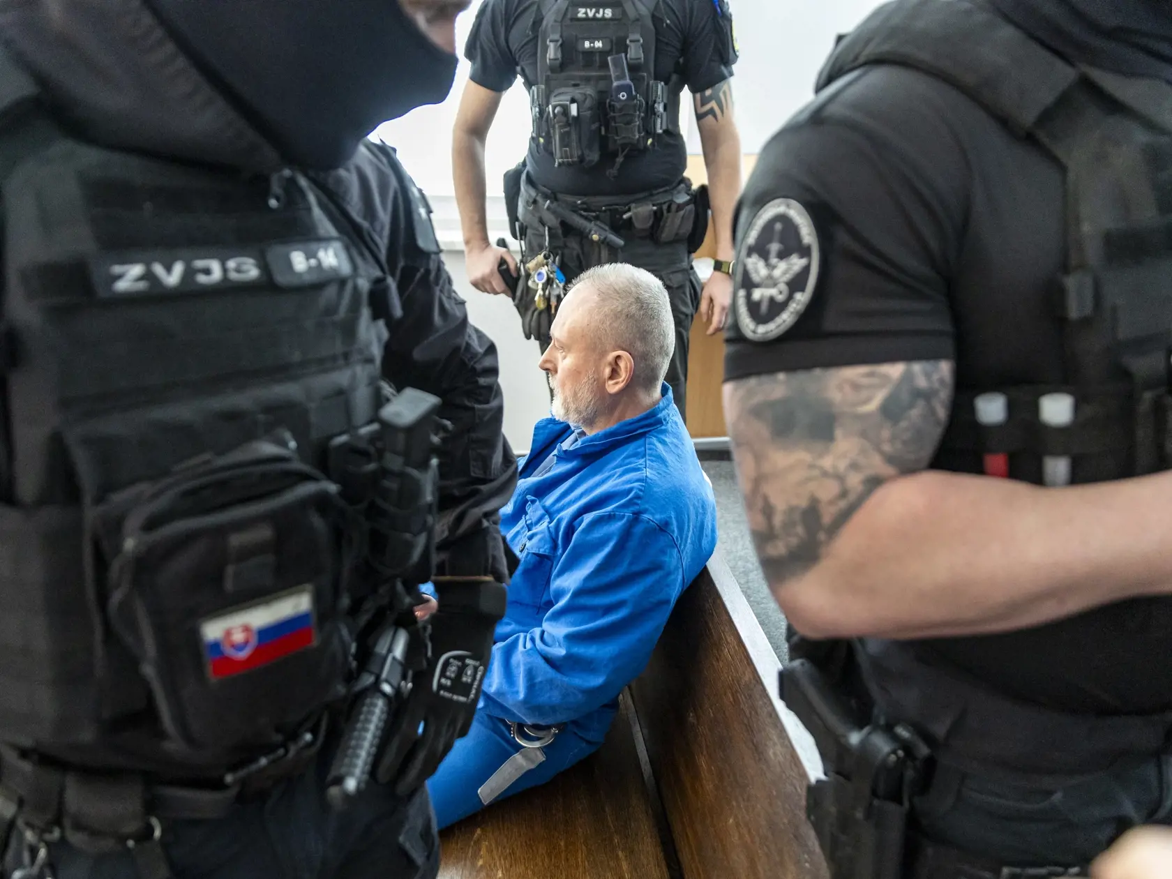 Na snímke je Robert Lališ alias Kýbel na Najvyššom súde SR v Bratislave. 