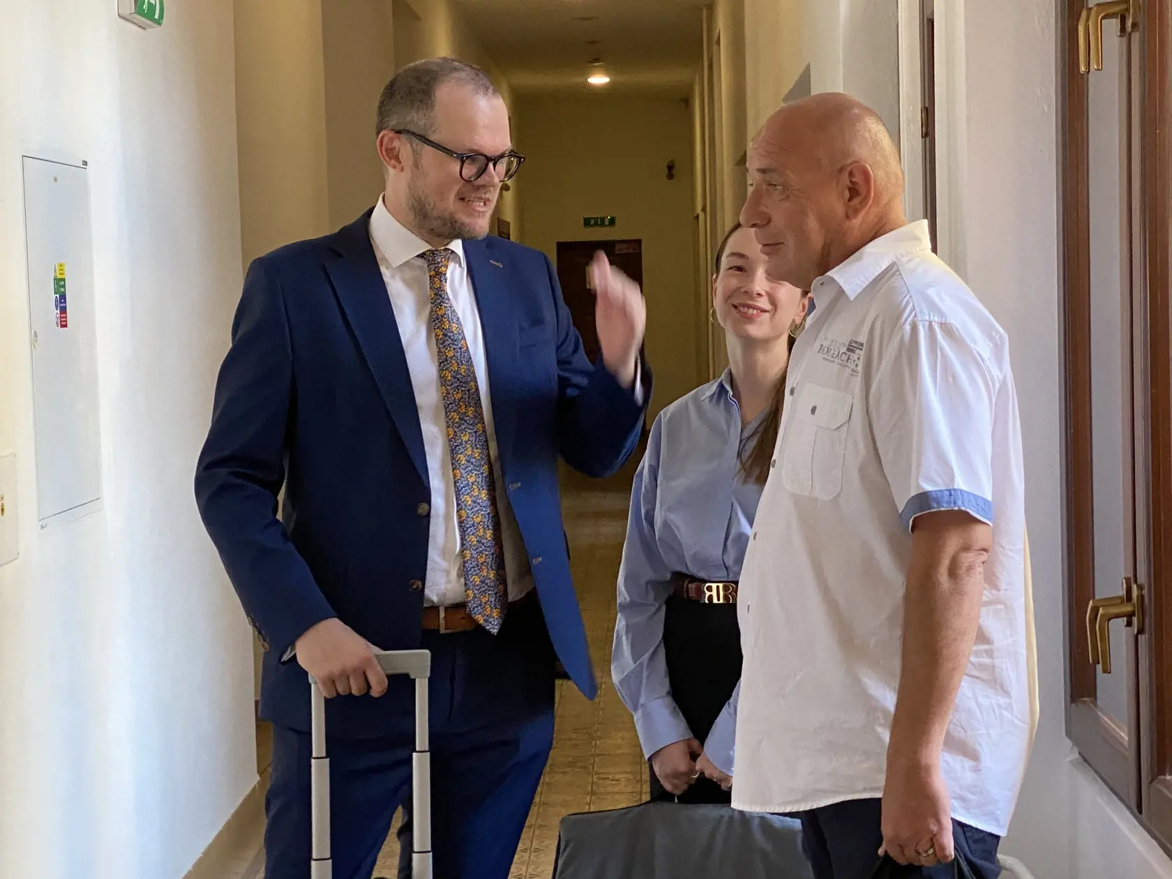 Jozefa Andreja najprv zastupoval Daniel Lipšic, keď sa stal špeciálnym prokurátorom obhajobu prevzal Peter Kubina. So svojou sťažnosťou na Ústavnom súde SR dosiahol aj zvrátenie rozhodnutia Najvyššieho súdu SR a nakoniec aj oslobodenie klienta.
