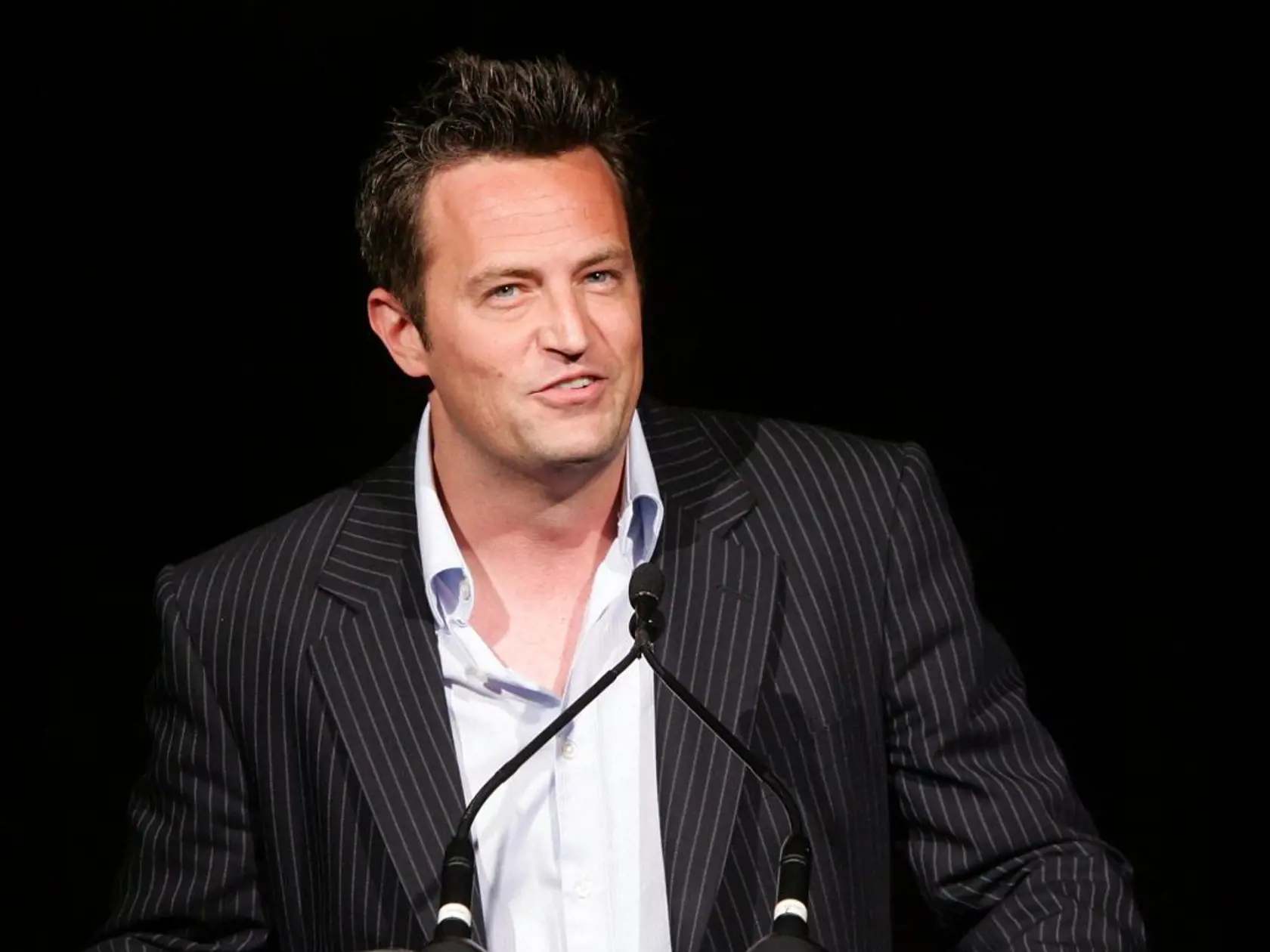 Herec Matthew Perry sa rokmi dosť zmenil.