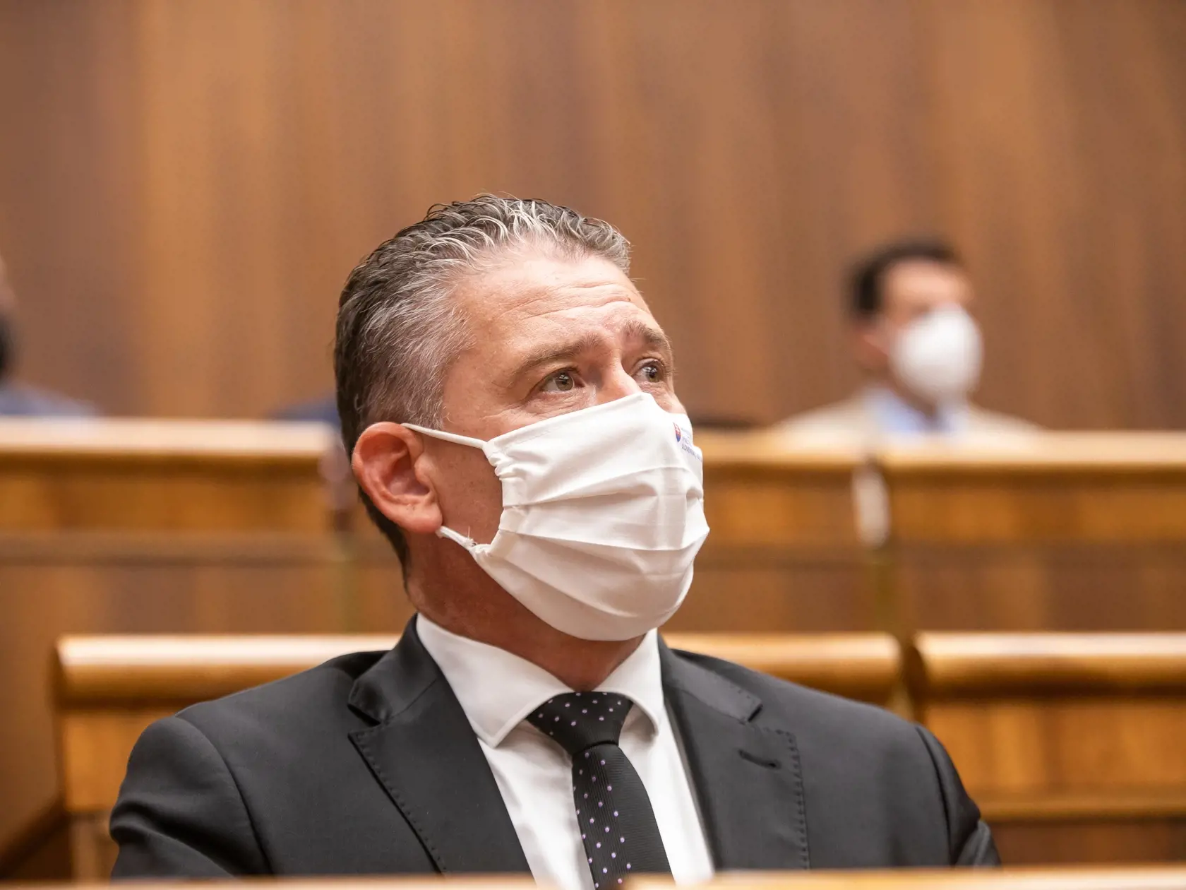 Minister Mikulec podľa slov Santusovej neverí jej výsledku z detektoru lži.