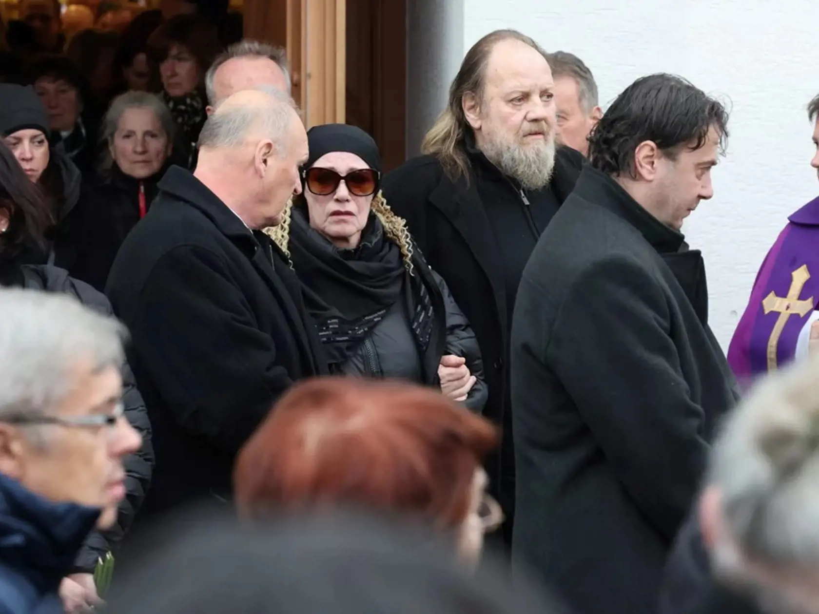 Posledná rozlúčka s Helenou Zeťovou - Lešek Semelka a jej mama.