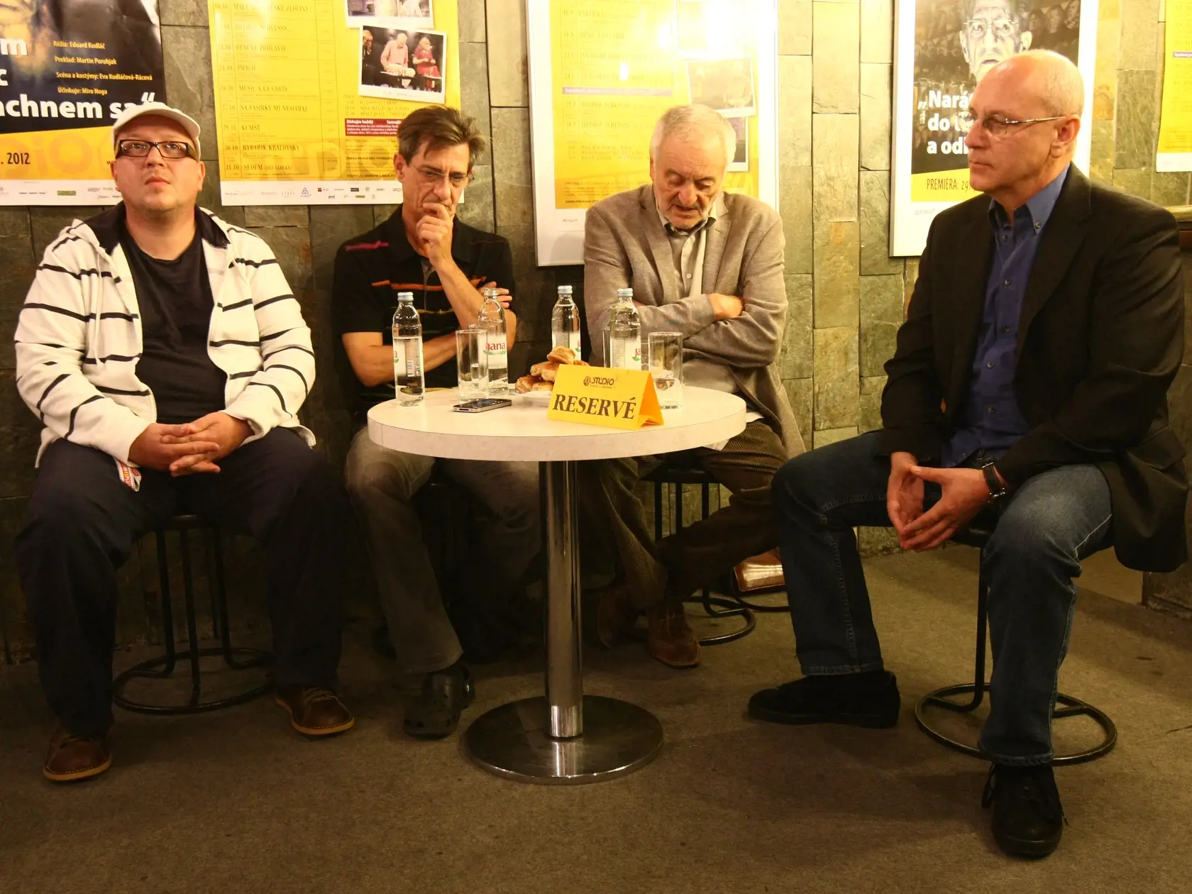 Tlacova konferencia v divadle L+S k uvedeniu novej hry s Miroslavom Nogom.