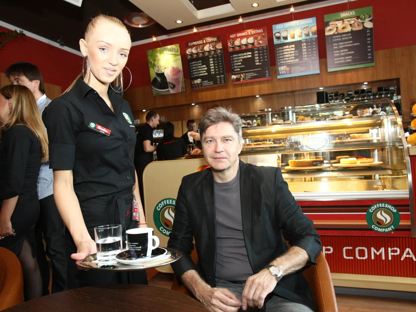 The Art of Coffee, Rakusko, praziaren a distribucia kvalitnej kavy.