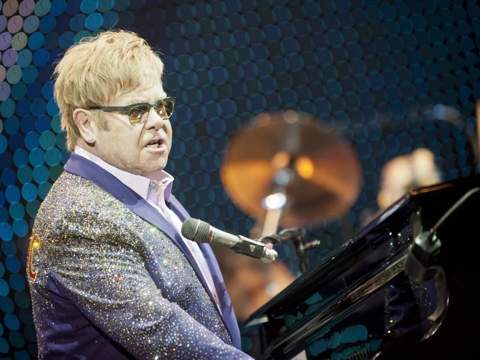 Elton John si koncert v Bratislave užil.