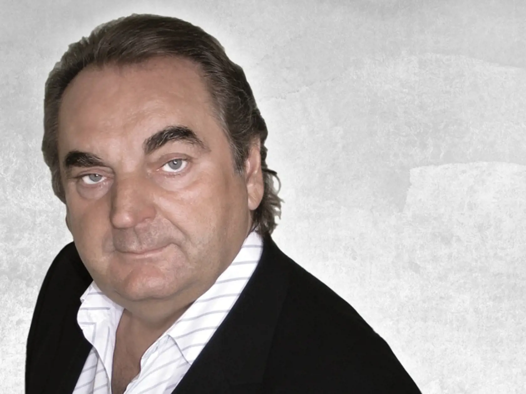 Peter Stašák na promo fotografii.