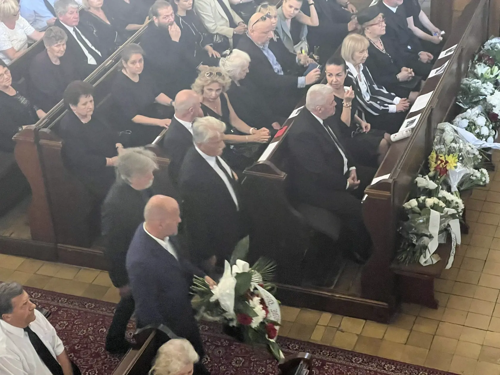 Tiež na mieste odzneli verše zo Sládkovičovej Maríny a pieseň v podaní dvoch folkloristov.