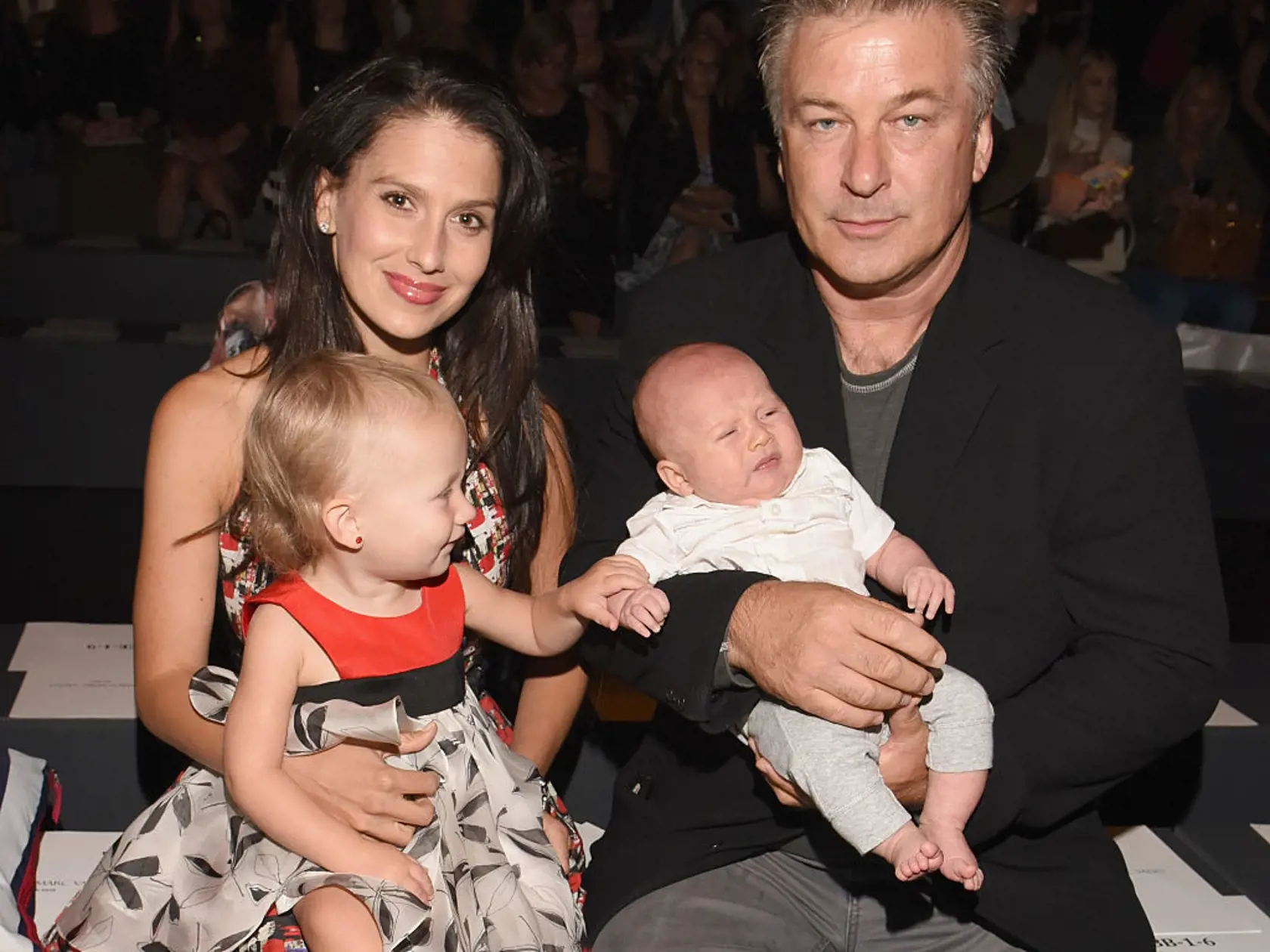 Hilaria Thomas, Carmen Baldwin, Rafael Baldwin and herec Alec Baldwin