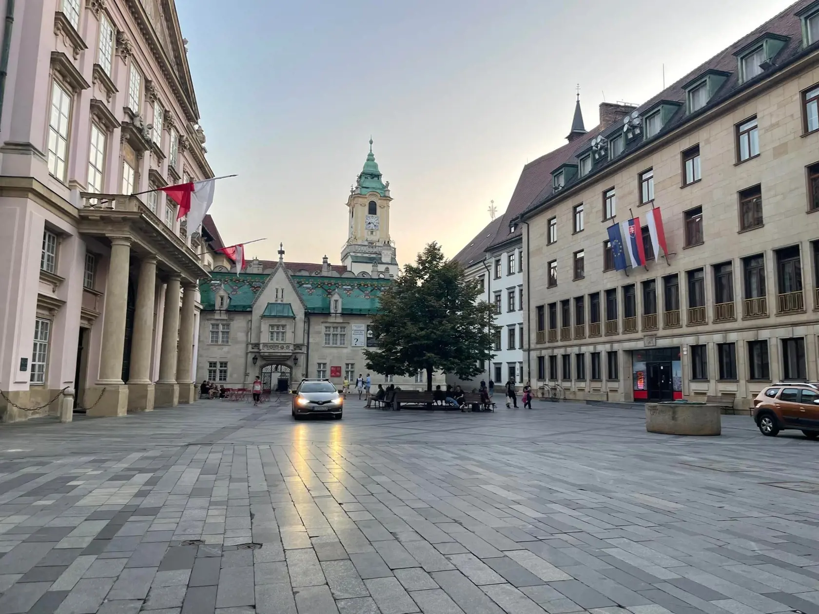 Prázdne ulice.