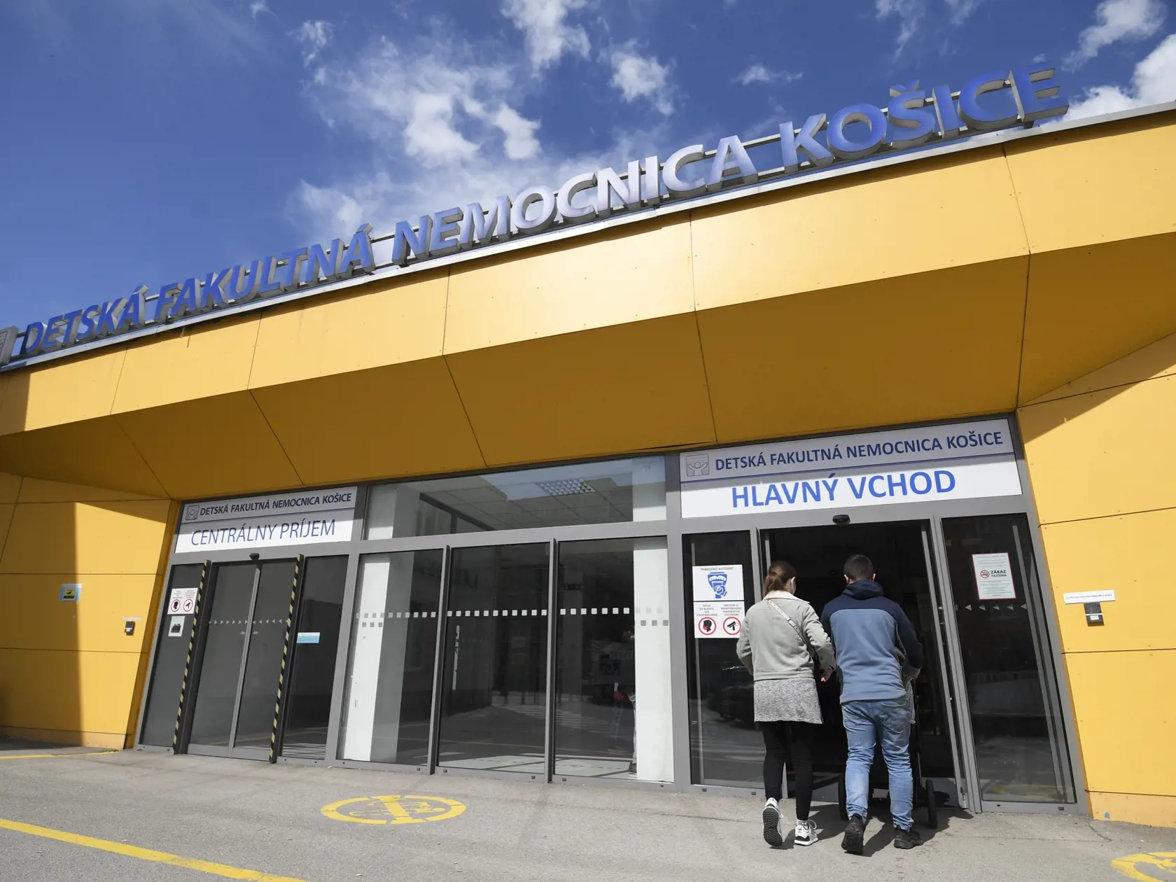Z otvorenia zrekonštruovaného oddelenia pediatrickej kardiológie v Detskej fakultnej nemocnici (DFN) v Košiciach 18. apríla 2023. Na snímke Detská fakultná nemocnica Košice. FOTO TASR - František Iván 