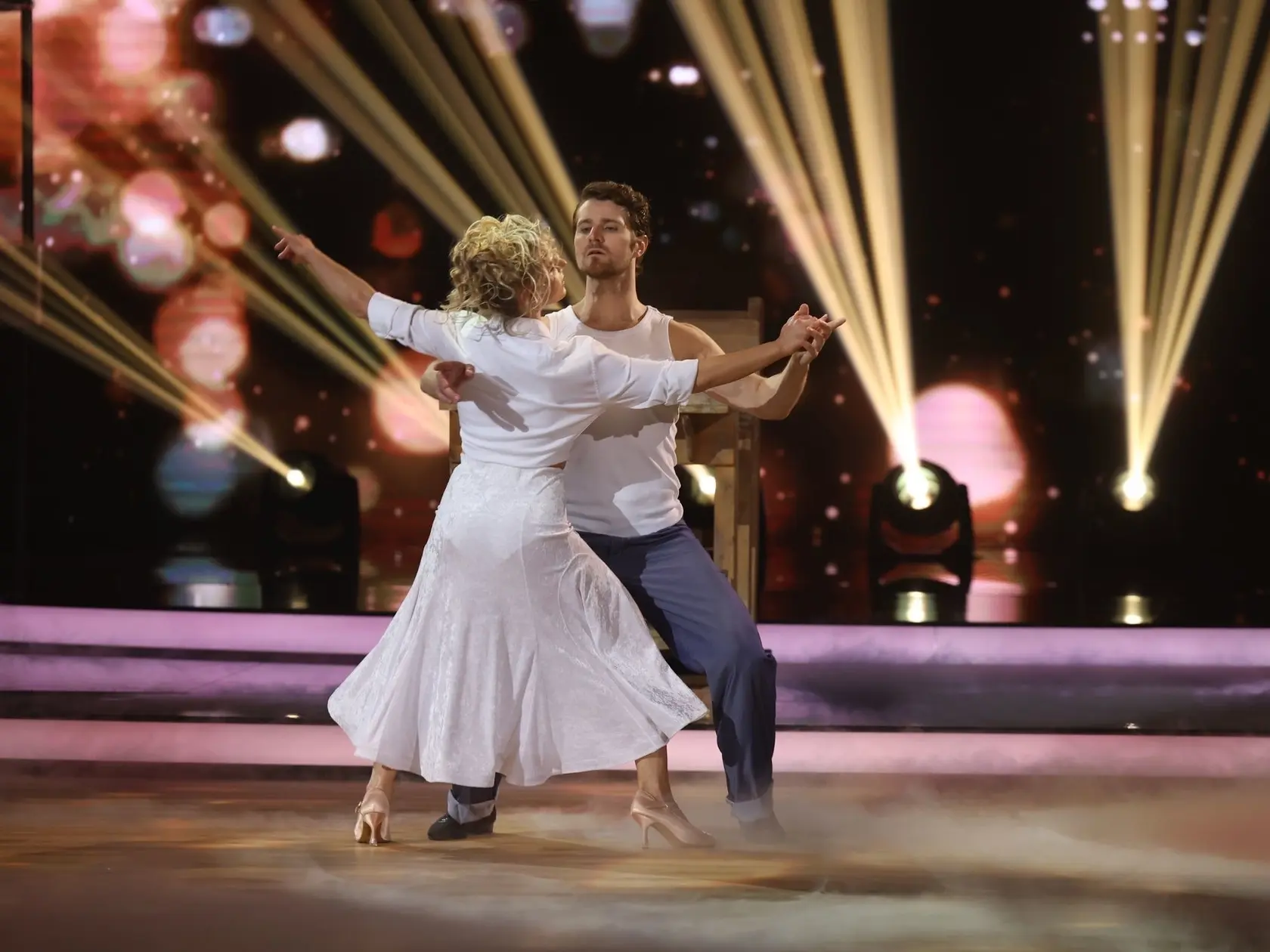 Tretie kolo Let's Dance. Na snímke Marek Rozkoš a Natália Horváthová.