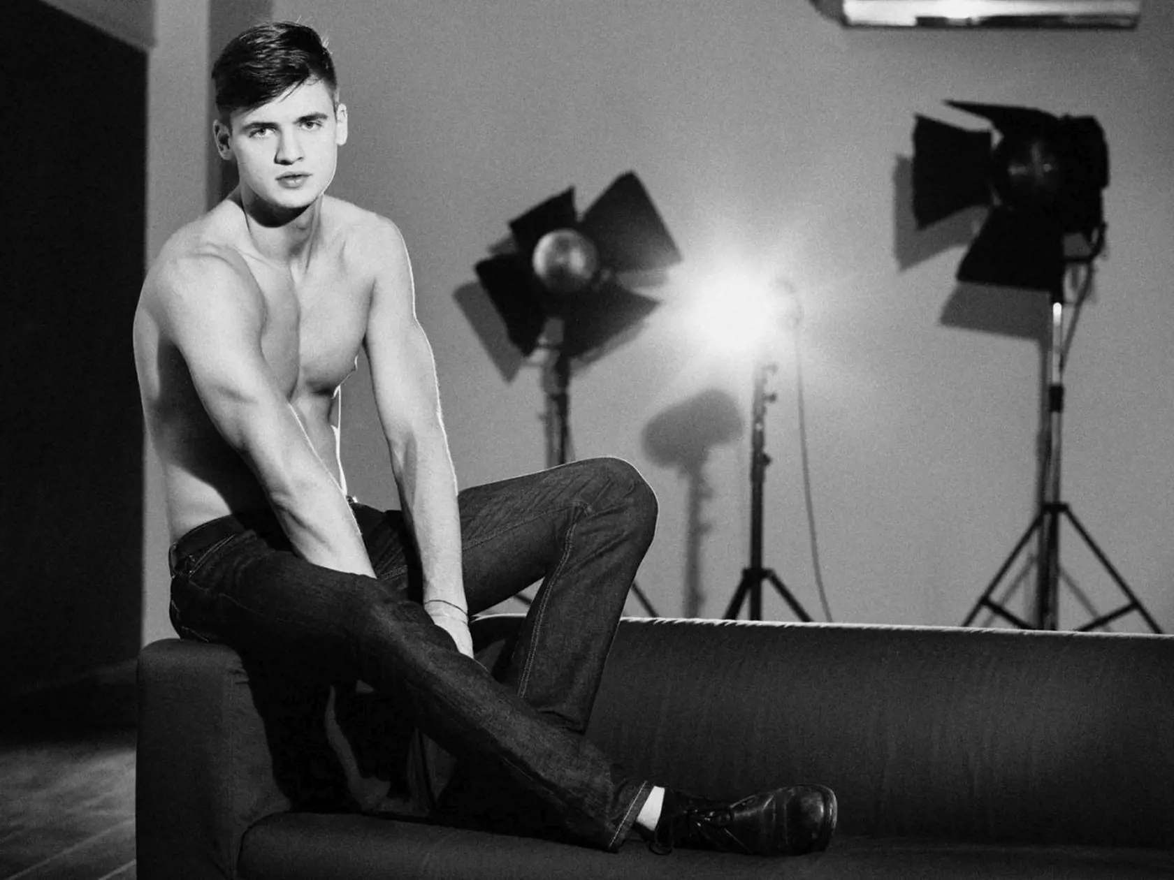 Model: V tínedžerských rokoch si Filip Sulík privyrábal modelingom.