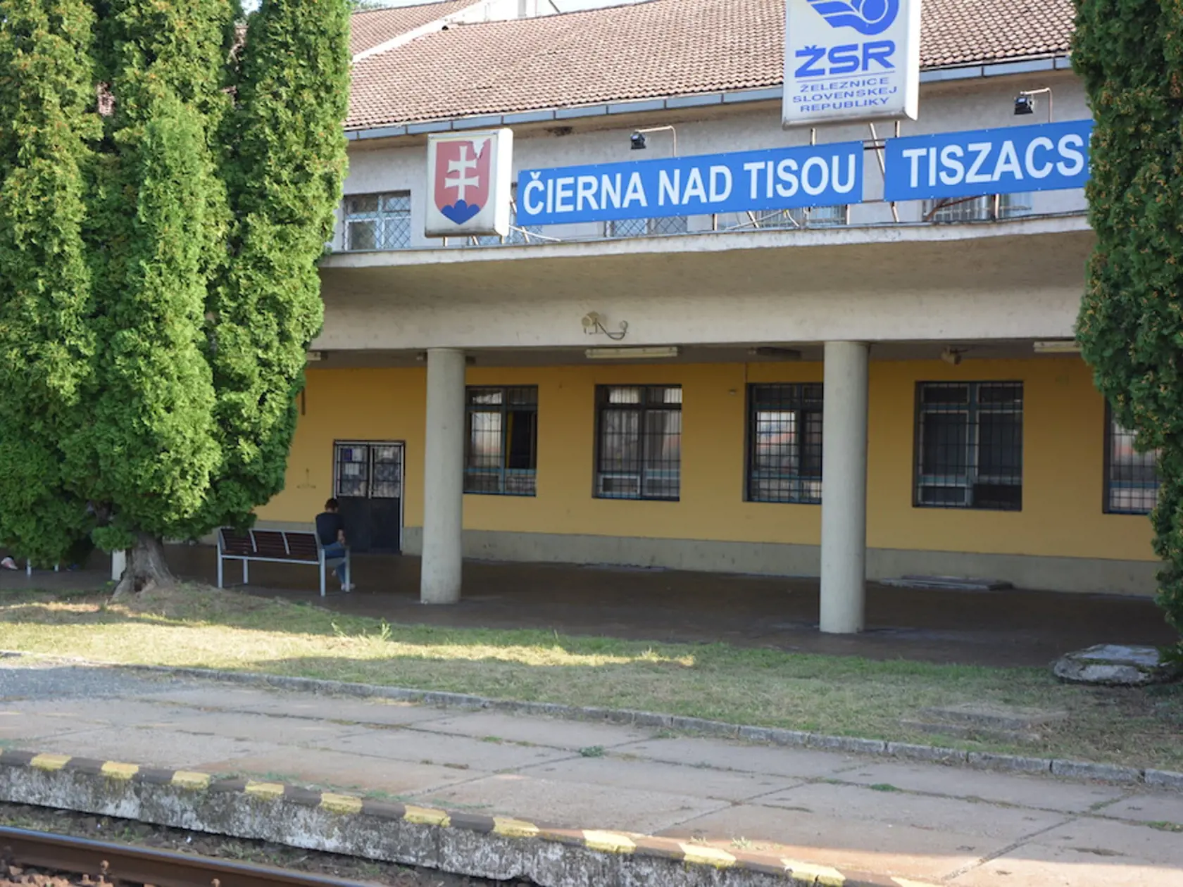 Staničná budova.
