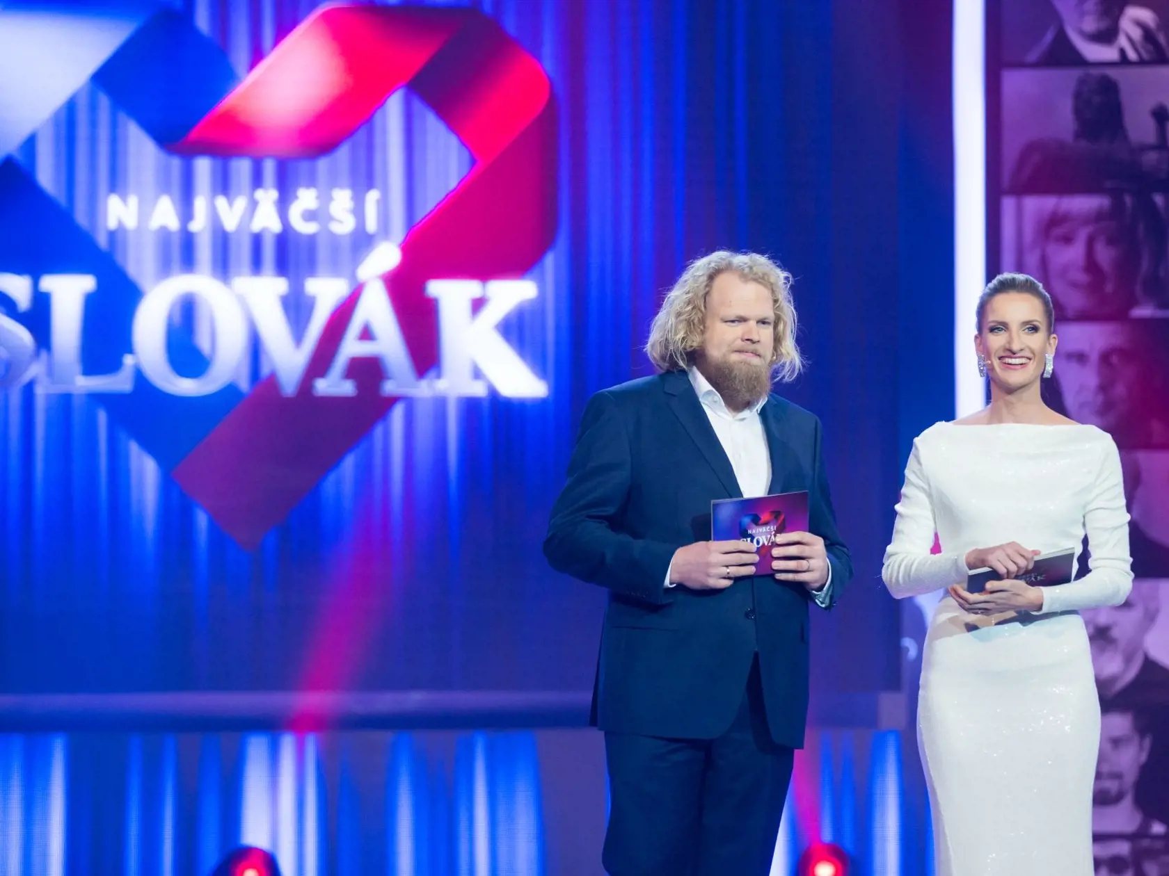 Natáčanie relácie "Najväčší slovák" v novej budoce Slovenského národného divadla. Na snímke Štefan Chrappa a Adela Vinczeová.