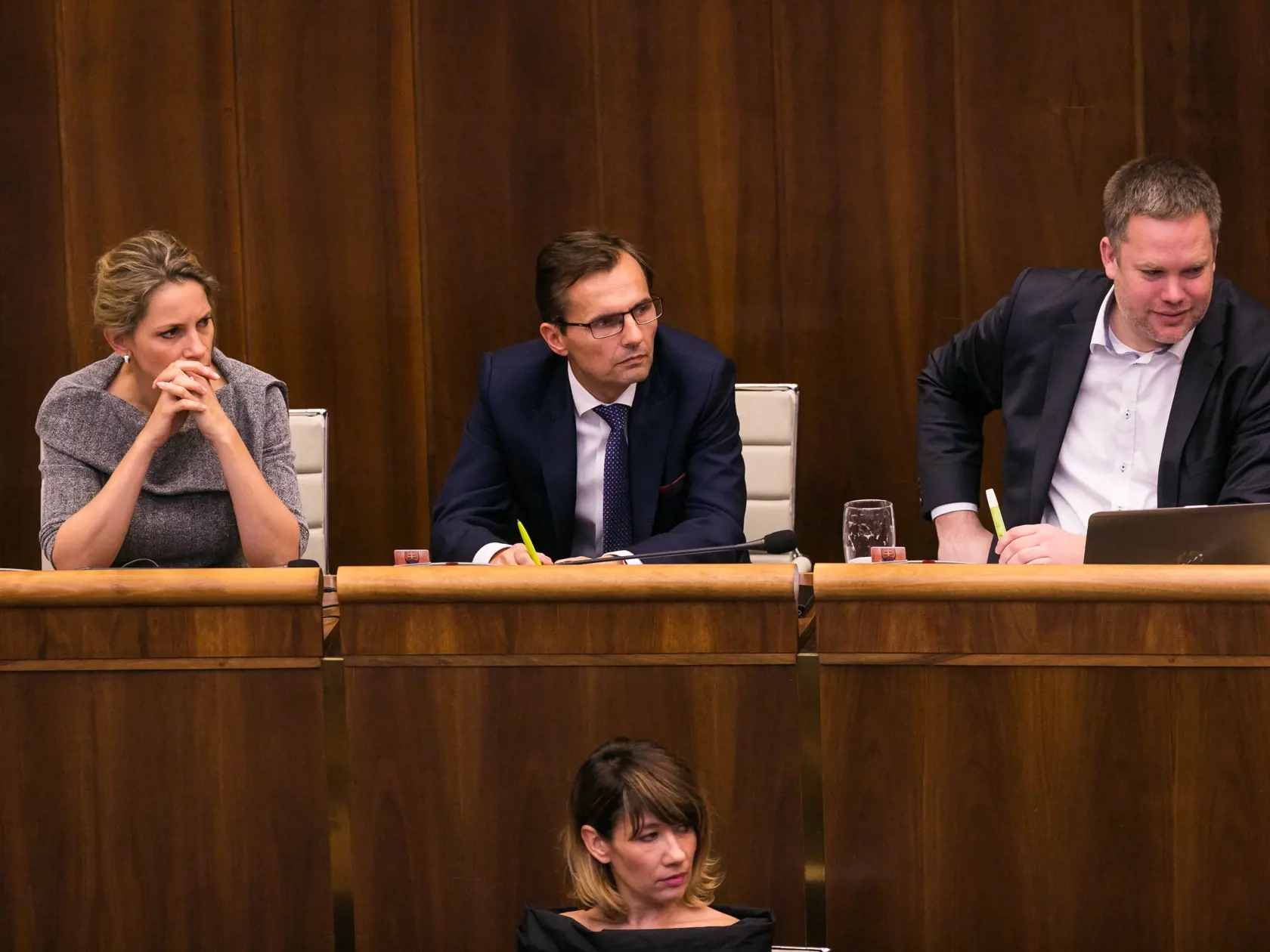 Poslanci okolo Jany Kiššovej, Natálie Blahovej, Ľubomíra Galka a Jozefa Rajtára vystupujú z poslaneckého klubu SaS.