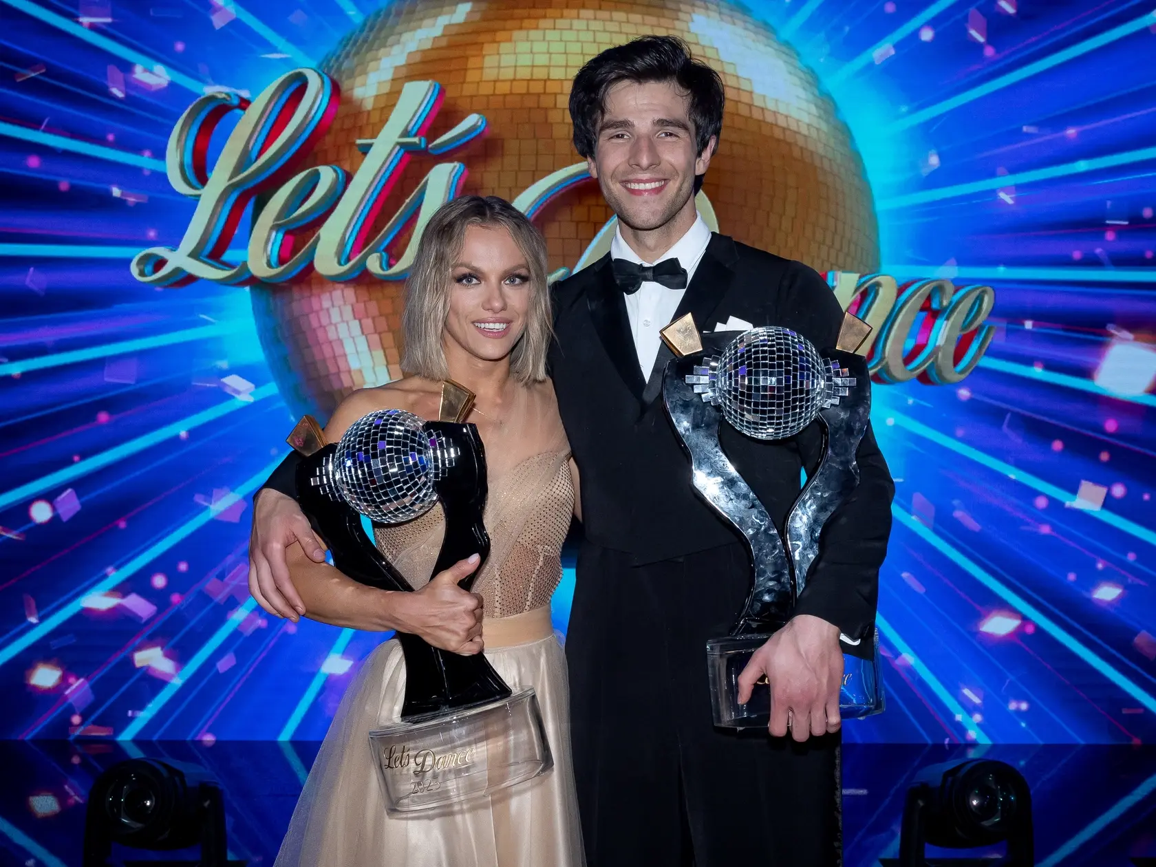 Let’s Dance - záverečné kolo tanečnej šou televízie Markíza, ktorej víťazným párom sa stal herec Kristián Baran s tanečnou partnerkou Dominikou Roškovou.