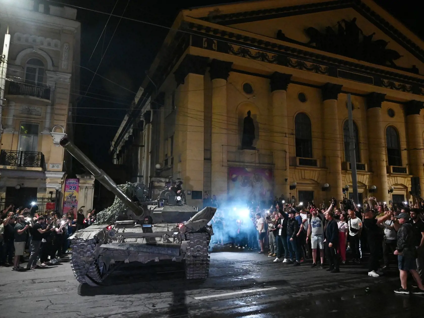 Žoldnieri zo súkromnej Vagnerovej skupiny pod vedením Jevgenija Prigožina po obsadení ruského mesta Rostov nad Donom 24. júna 2023.