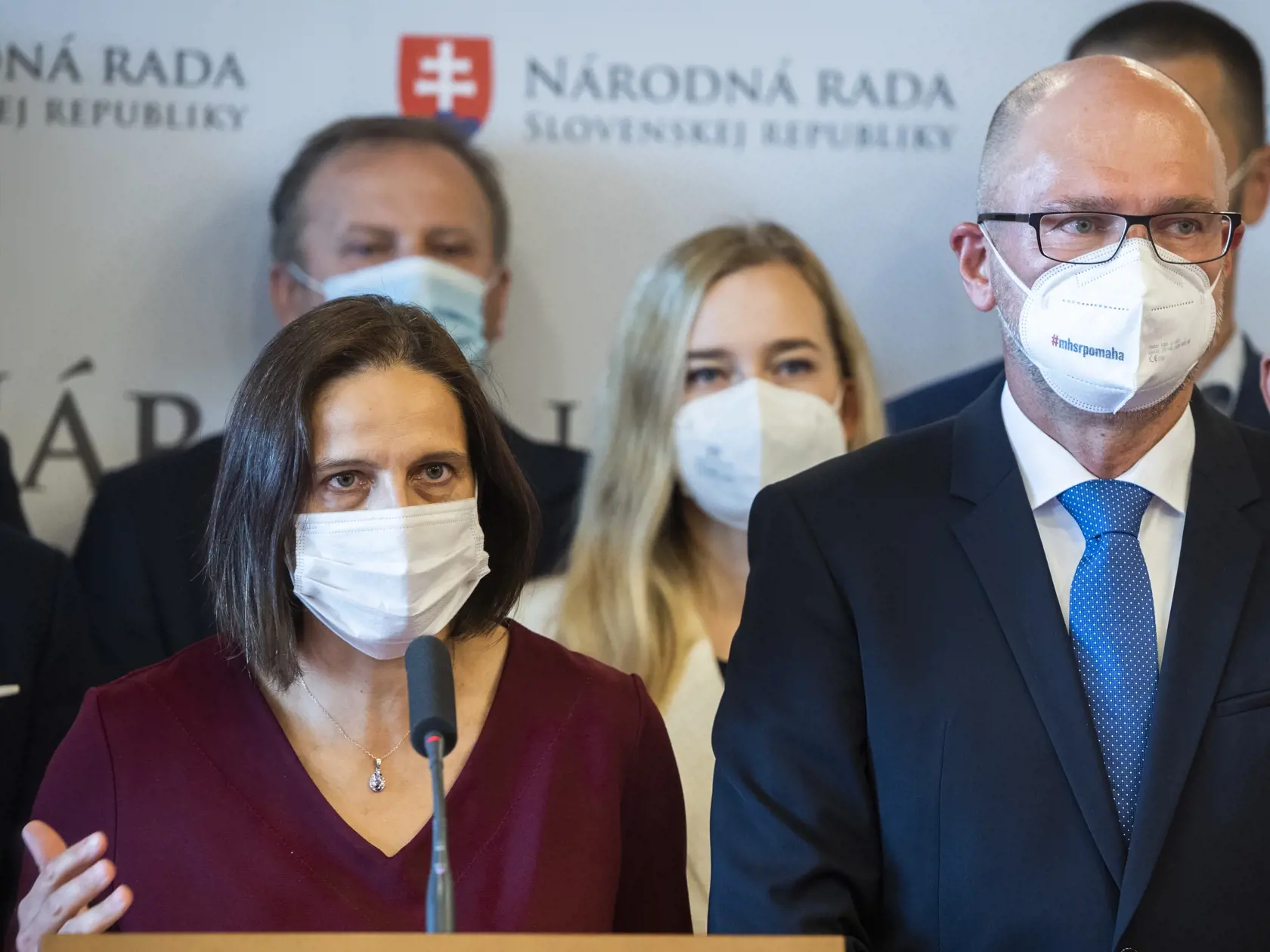 Na snímke sprava predseda SaS a minister hospodárstva SR Richard Sulík a ministerka spravodlivosti SR Mária Kolíková počas tlačovej konferencie strany Sloboda a Solidarita 8. septembra 2021 v Bratislave.